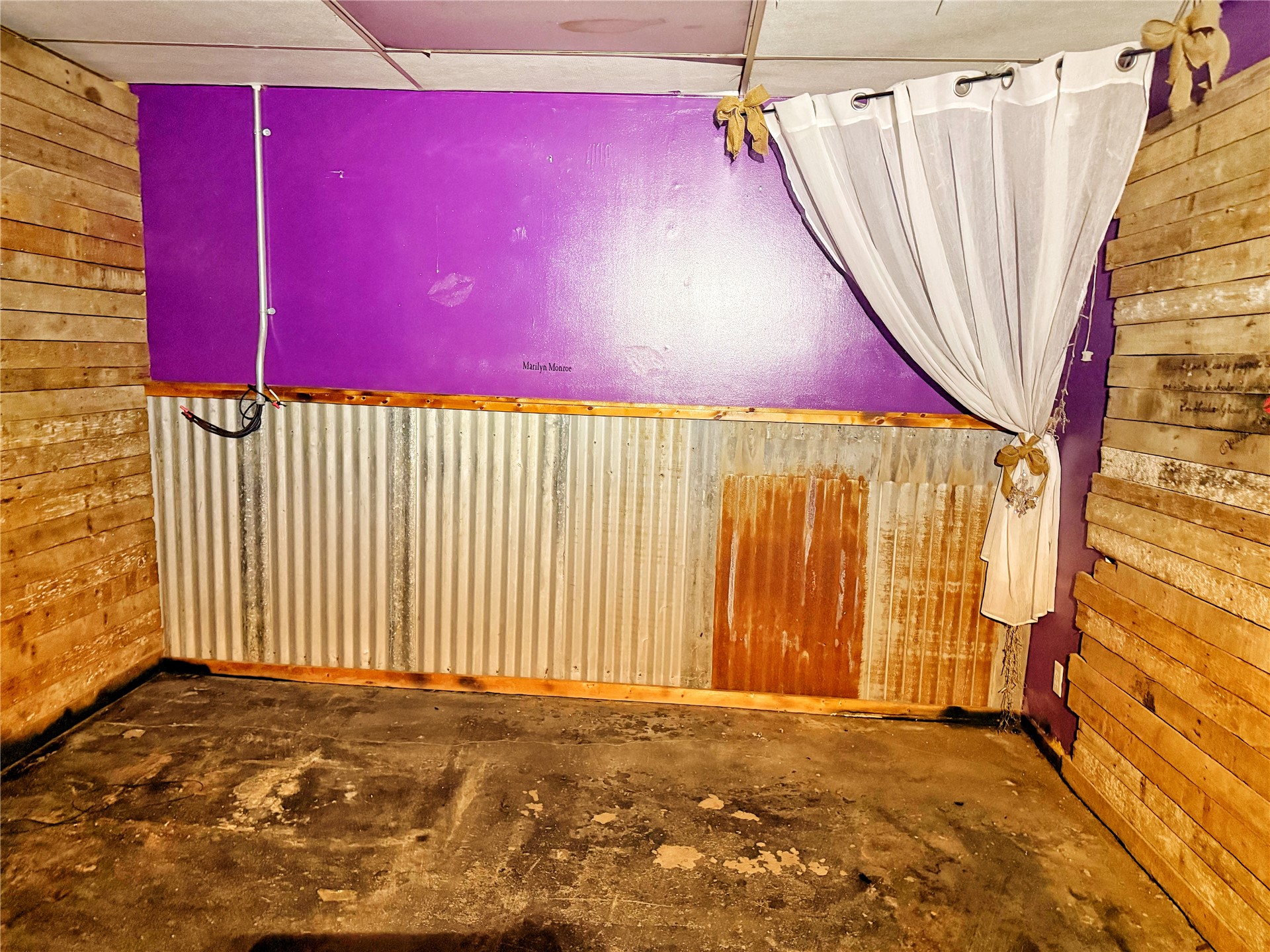 118 W 2nd Wewoka OK 74884
