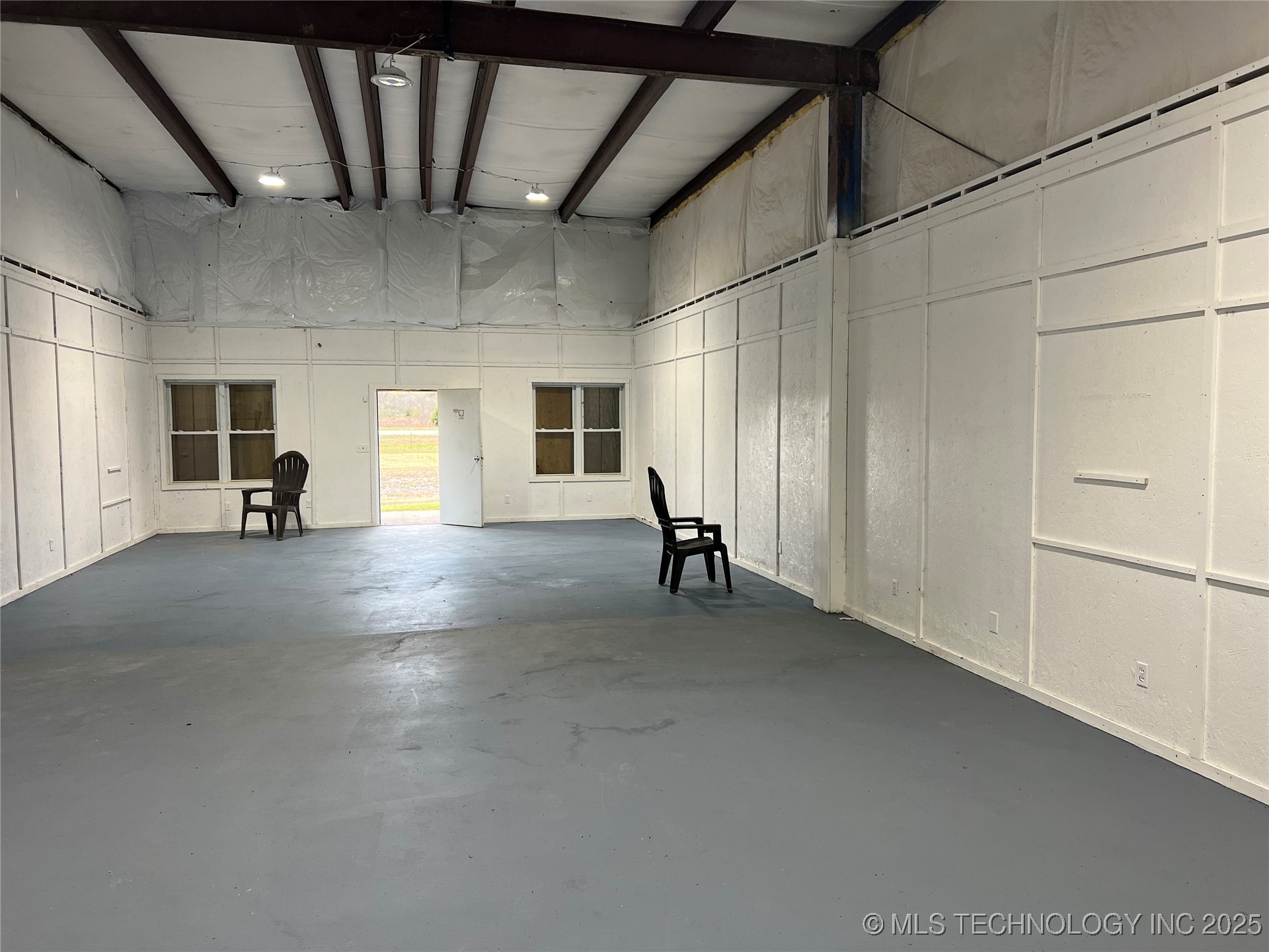 5577 W 630 Road Chouteau OK 74337