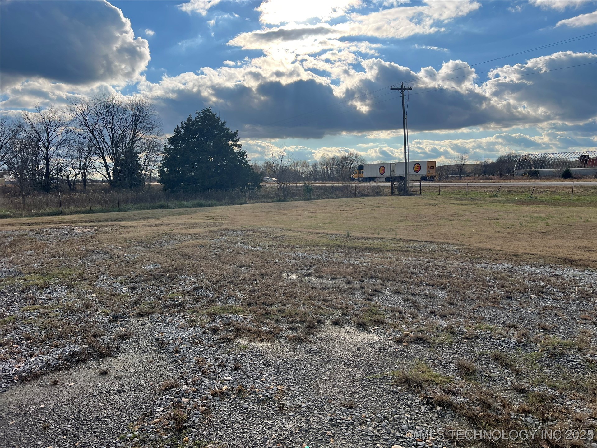 5577 W 630 Road Chouteau OK 74337