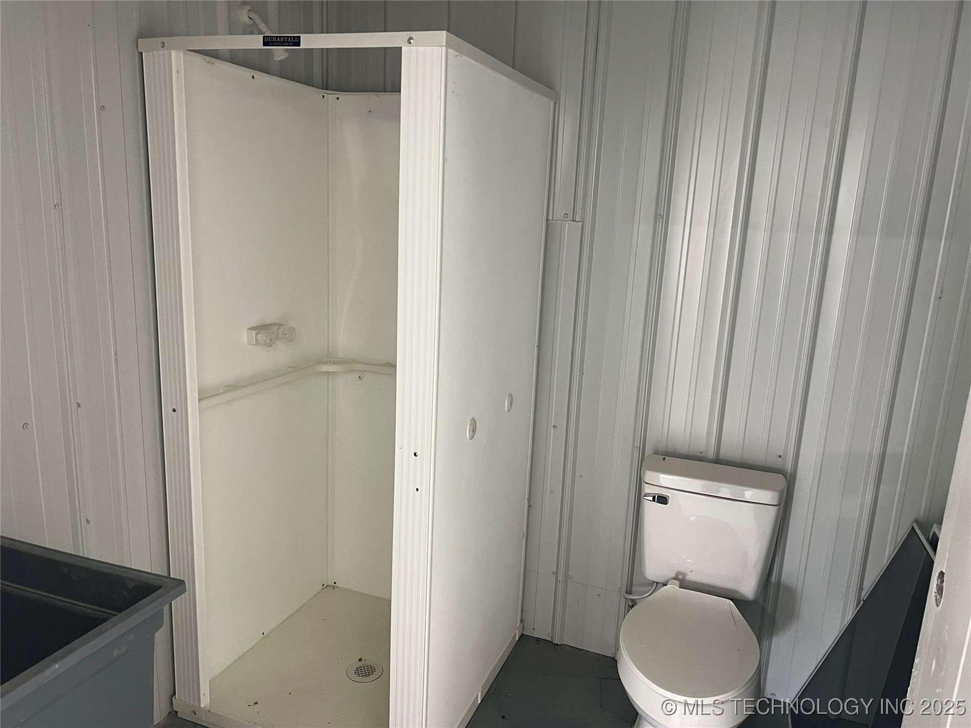 5577 W 630 Road Chouteau OK 74337