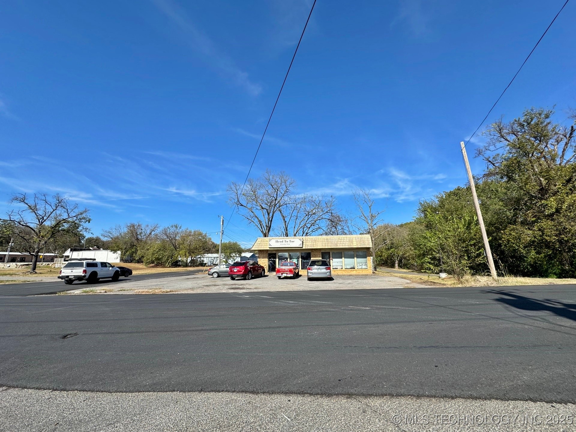201 E 1st Street Tahlequah OK 74464