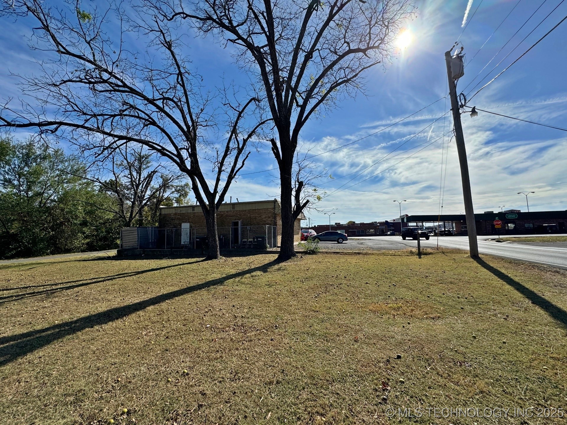 201 E 1st Street Tahlequah OK 74464