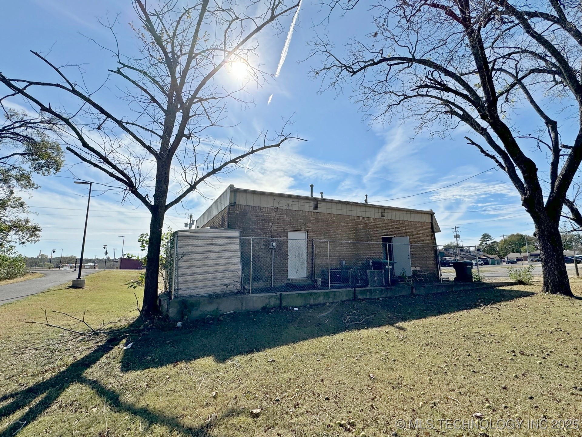 201 E 1st Street Tahlequah OK 74464