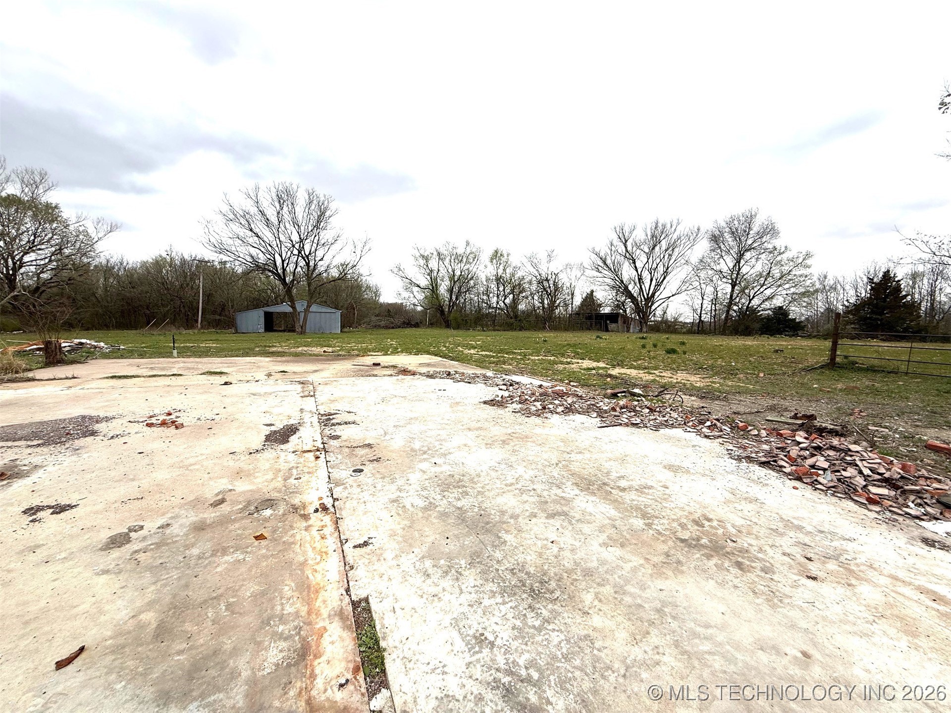 18960 Highway 266 Highway Henryetta OK 74437