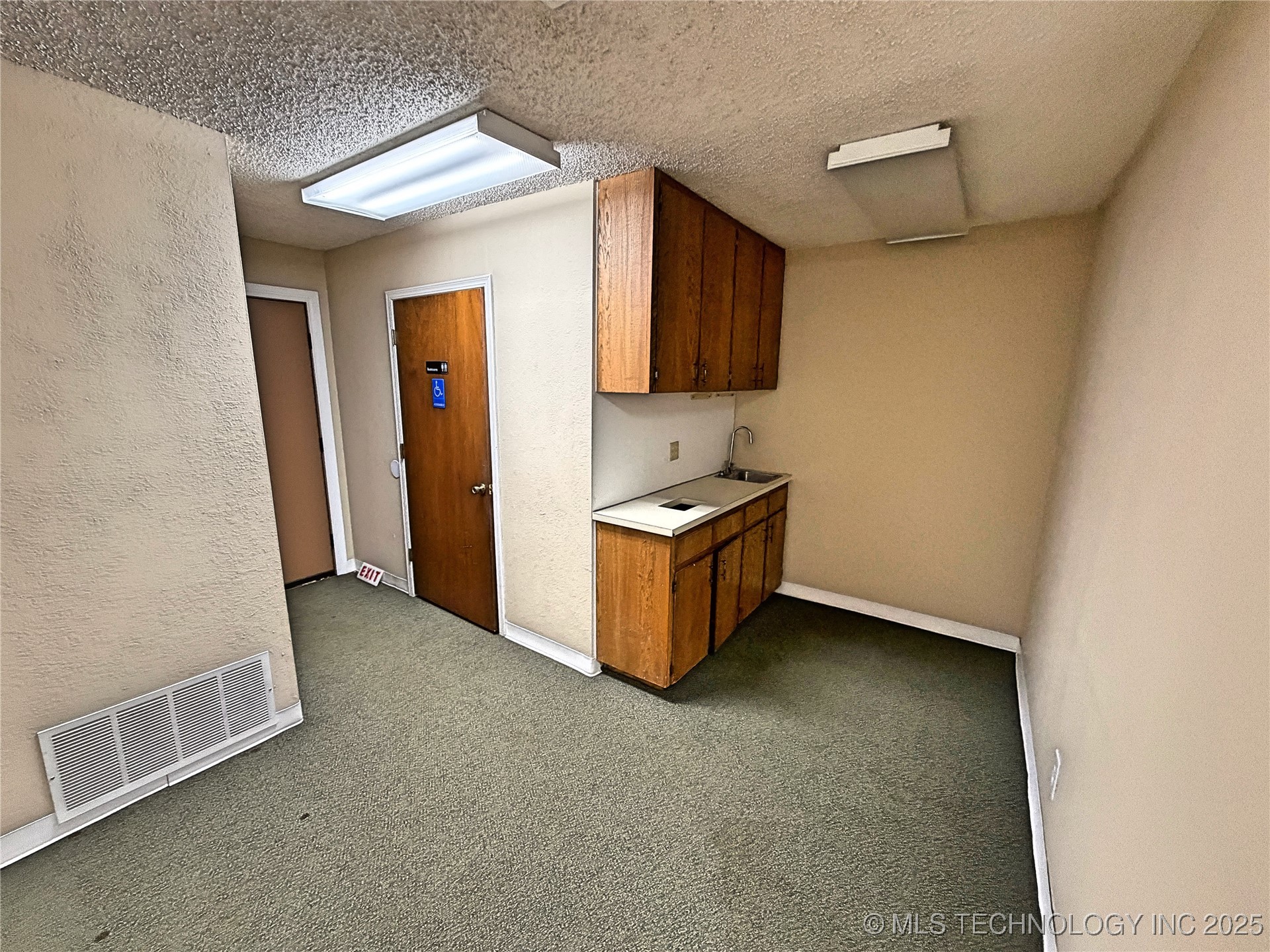 2400 N Commerce Street Ardmore OK 73401