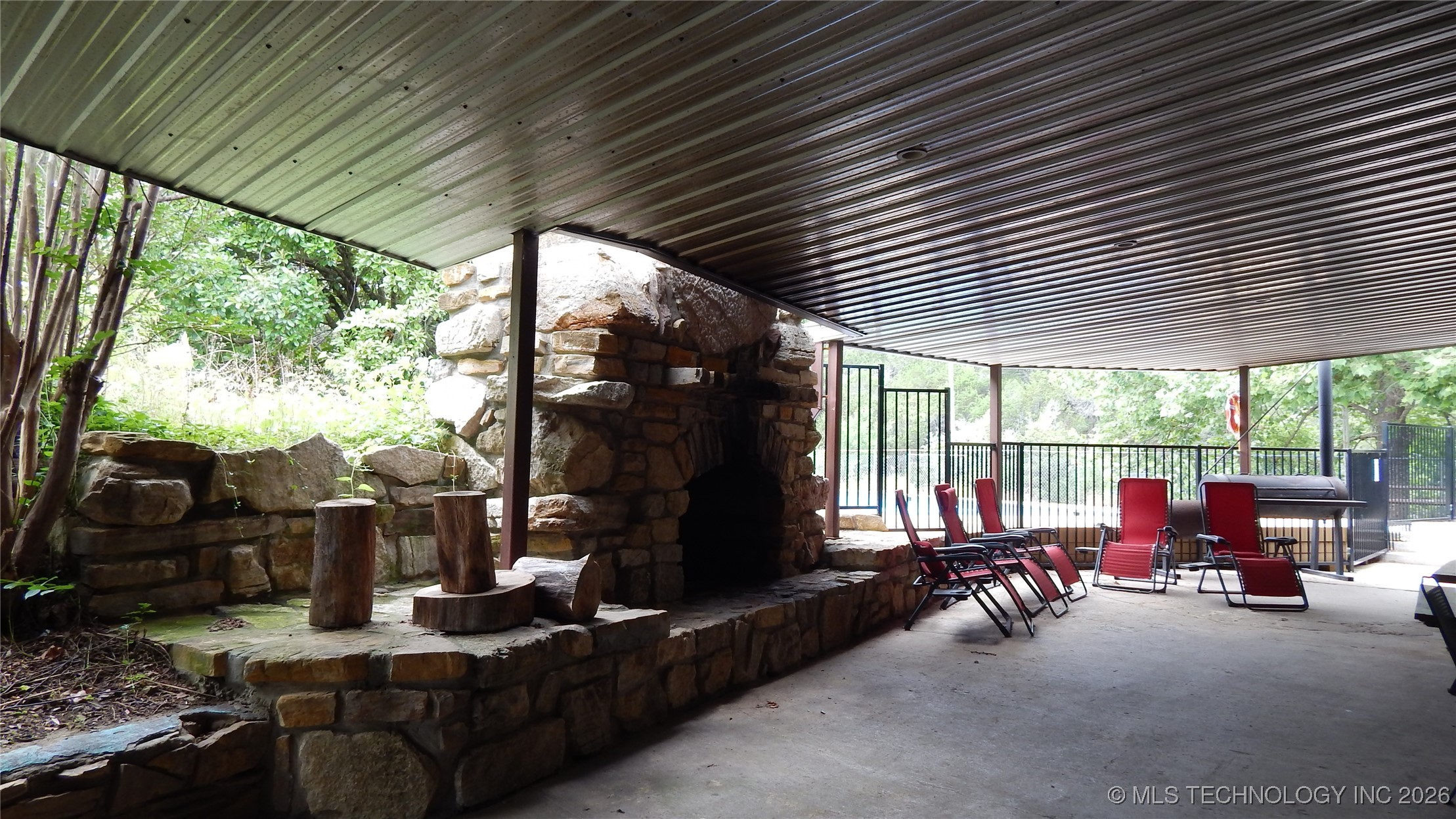 5095 S State Highway 77 Highway Davis OK 73030