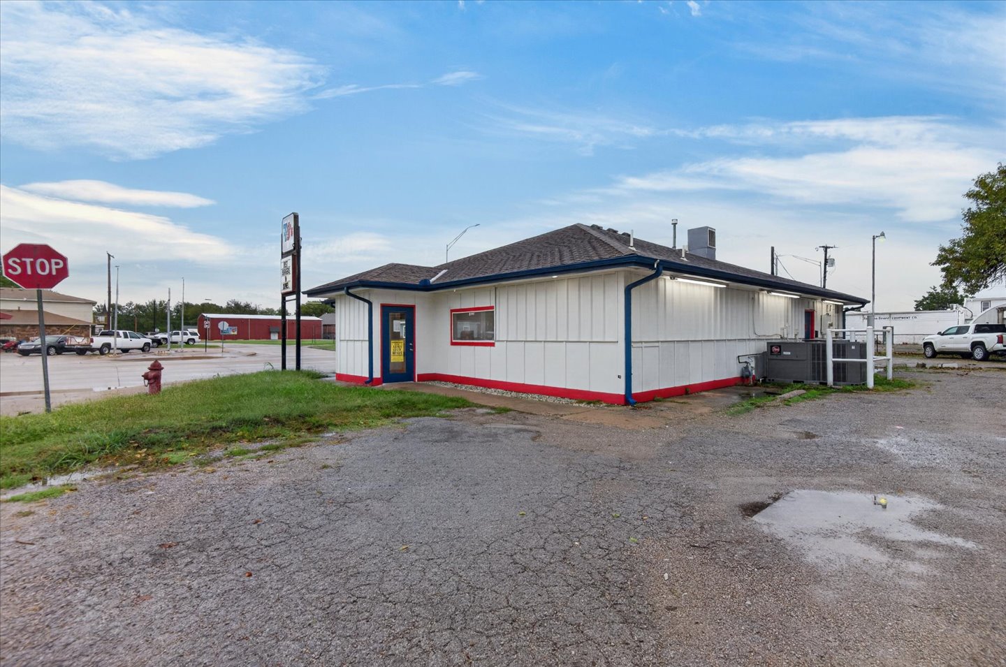 915 N Osage Dewey OK 74029