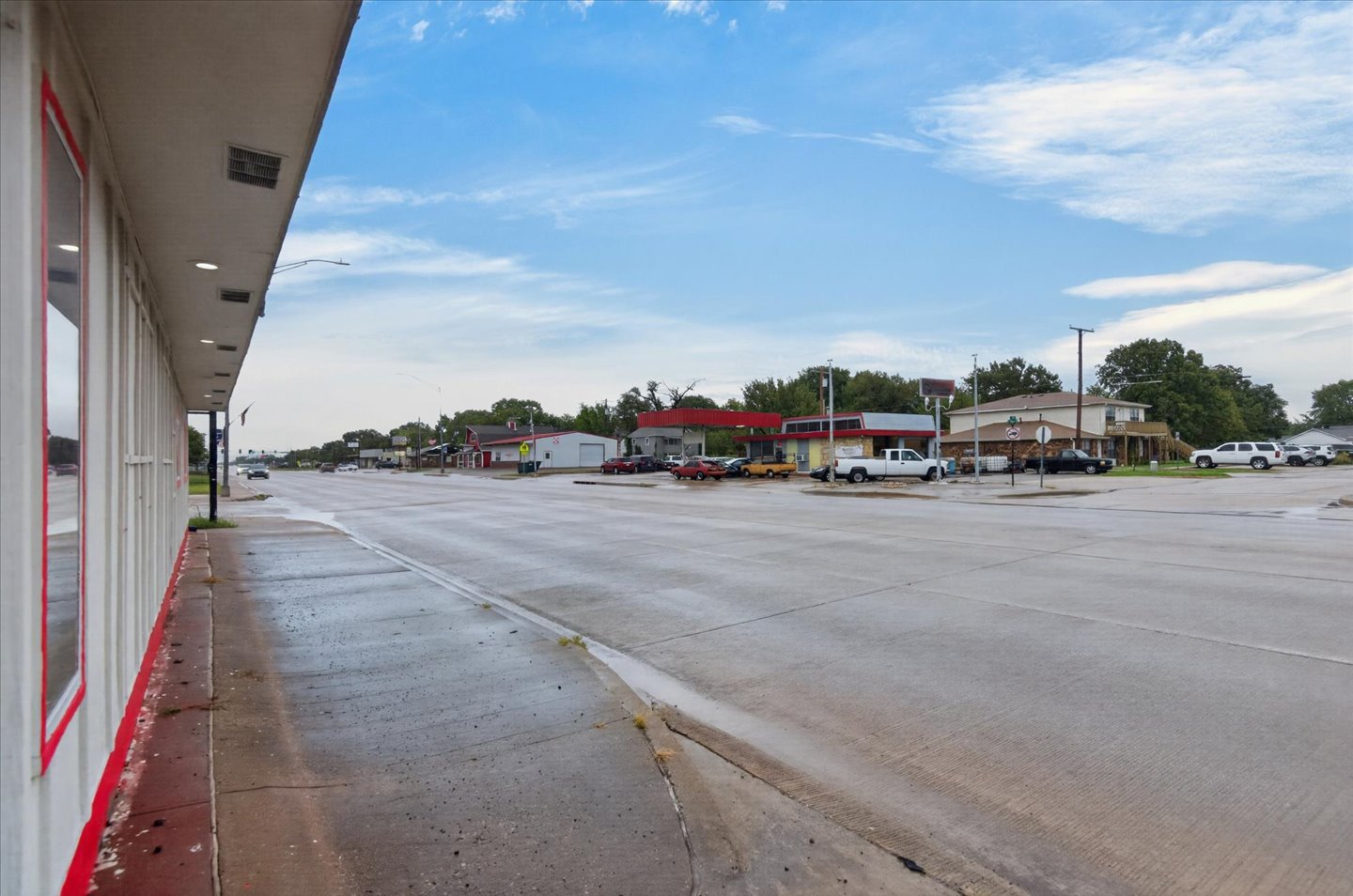 915 N Osage Dewey OK 74029