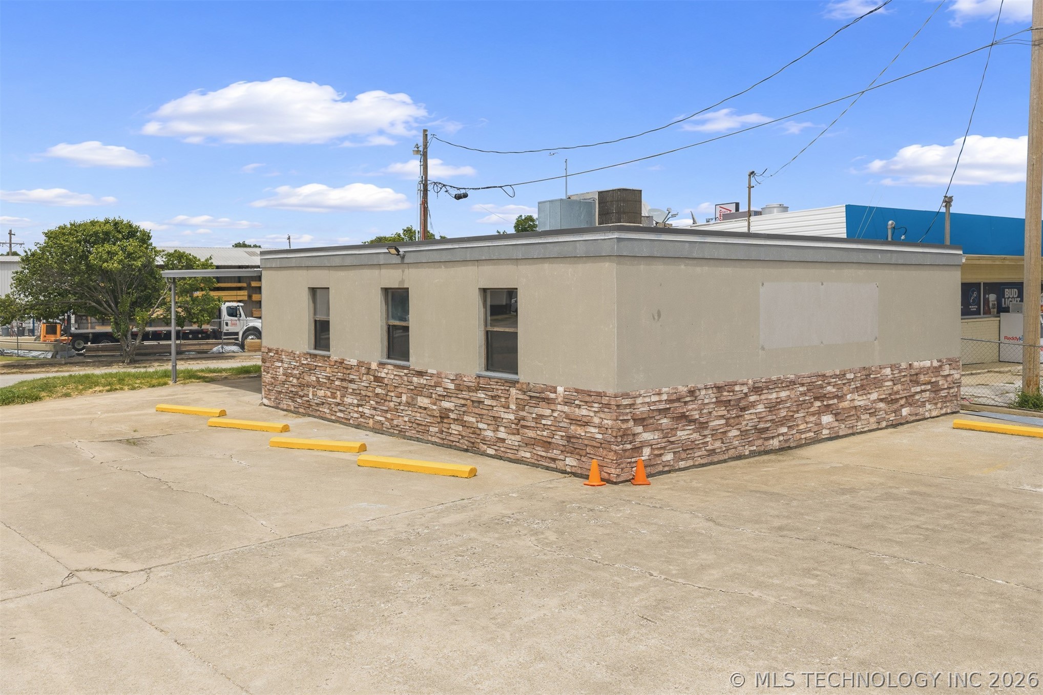 809 W Broadway Street Ardmore OK 73401