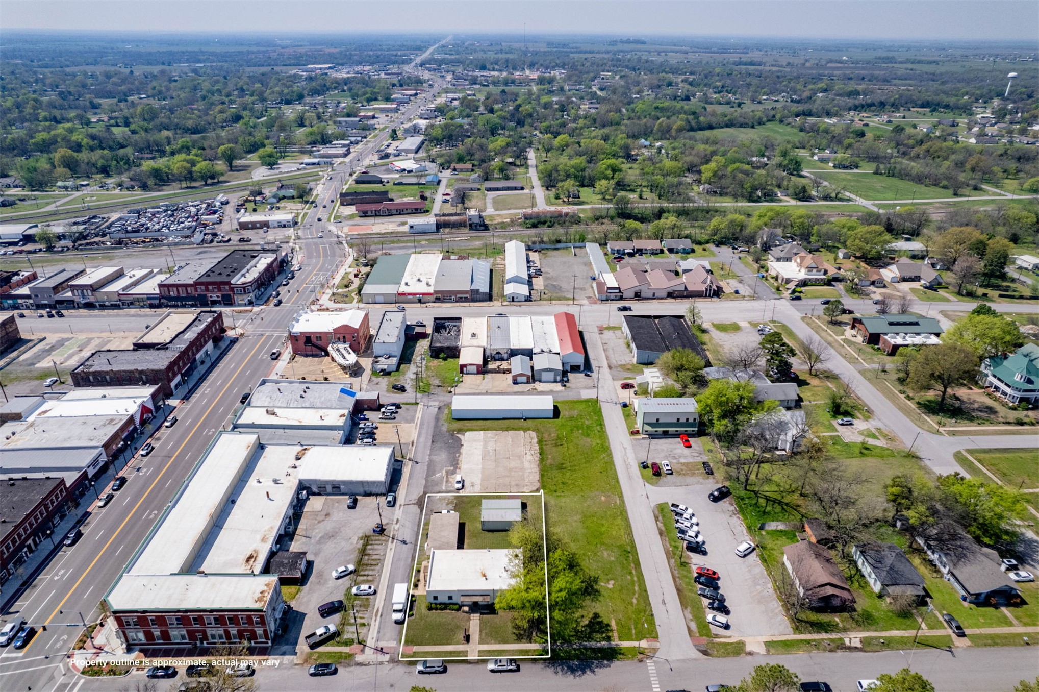 109 N Casaver Avenue Wagoner OK 74467