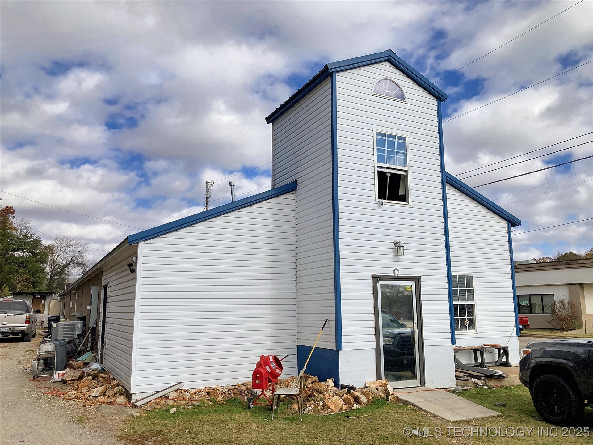 704 S Muskogee Avenue Tahlequah OK 74464