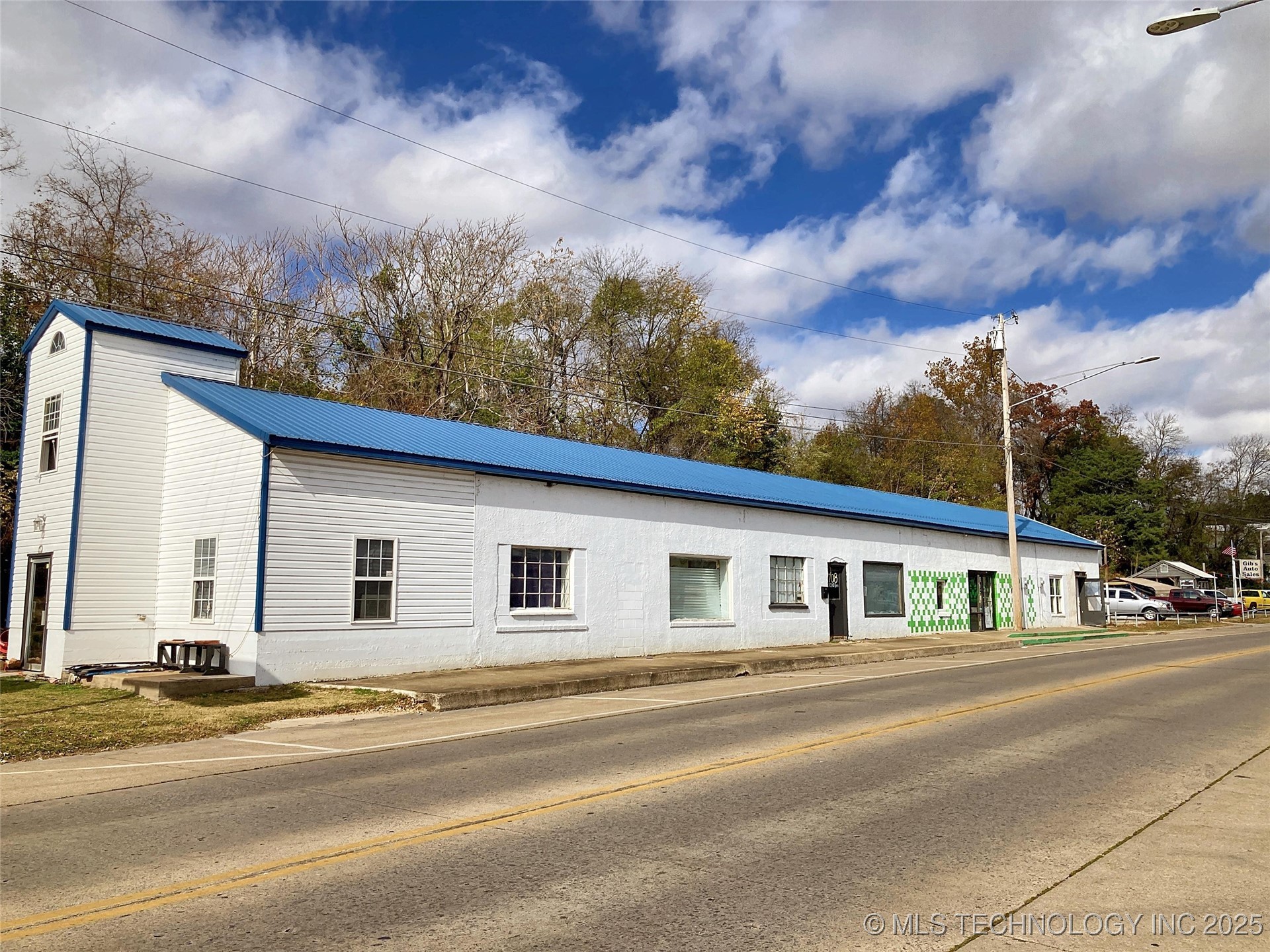 704 S Muskogee Avenue Tahlequah OK 74464