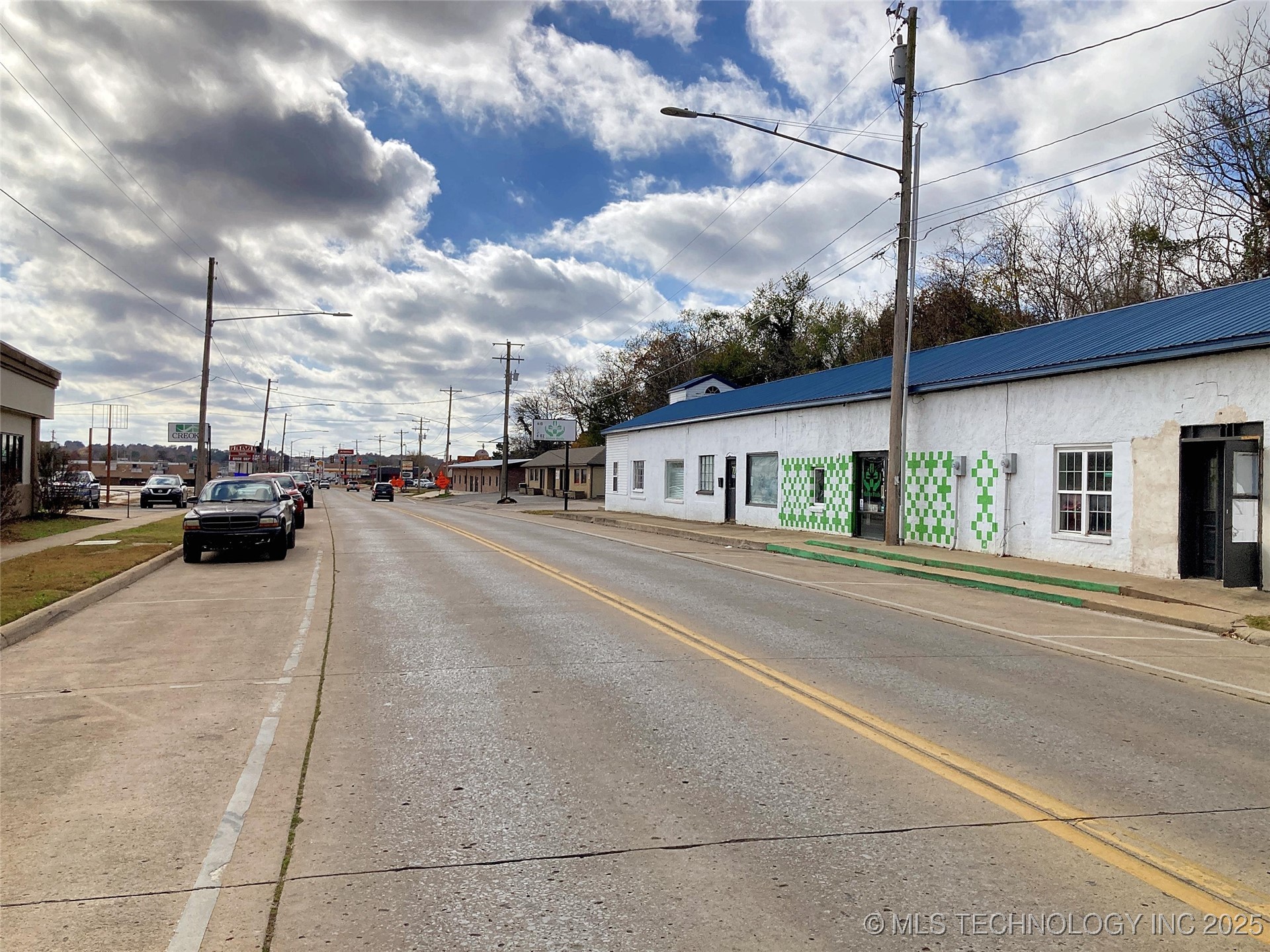 704 S Muskogee Avenue Tahlequah OK 74464