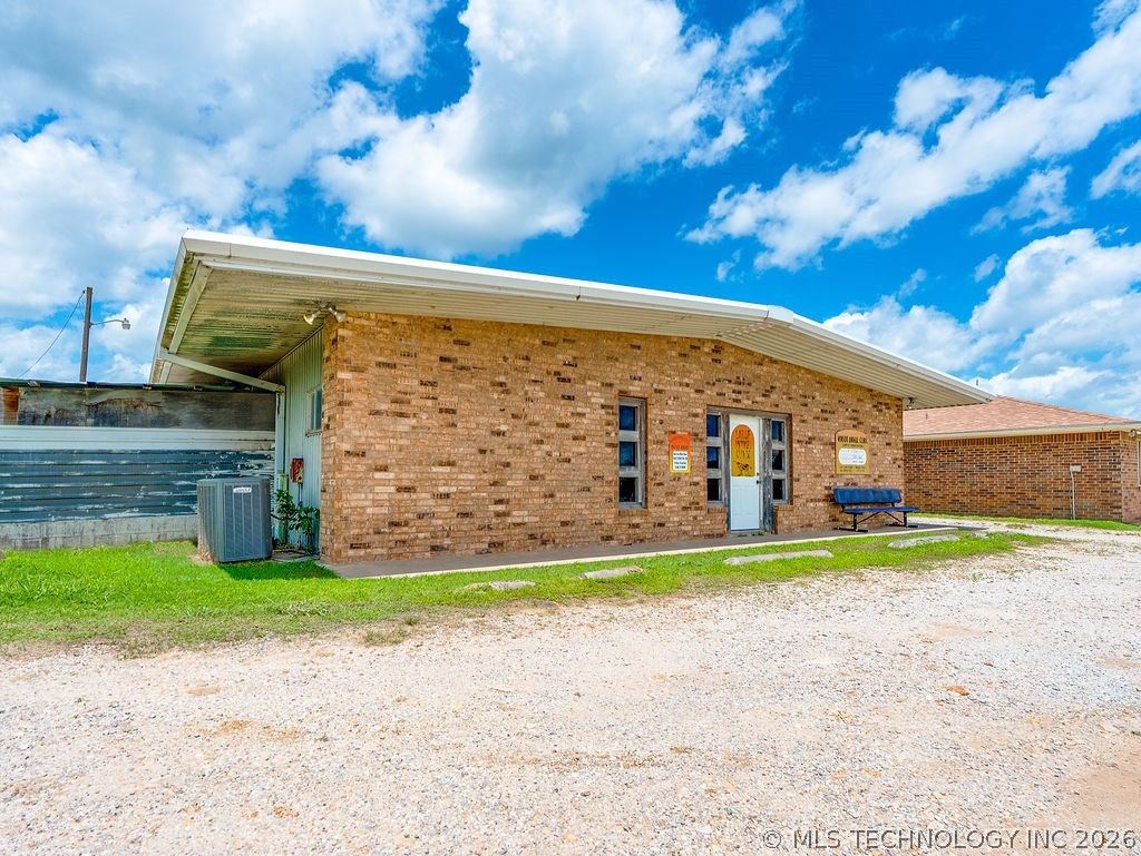 1853 S Broadway Street Coalgate OK 74538