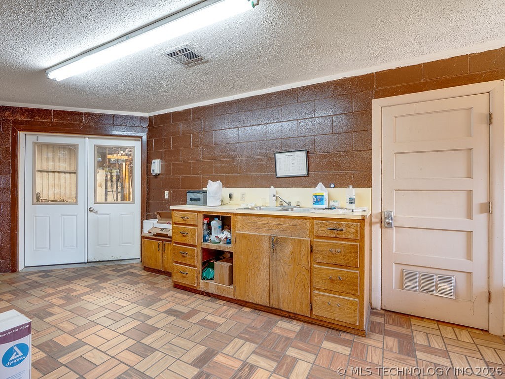1853 S Broadway Street Coalgate OK 74538