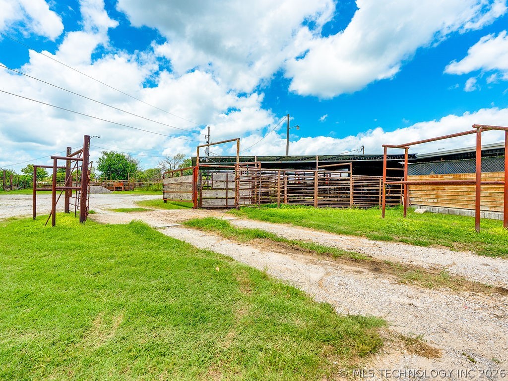 1853 S Broadway Street Coalgate OK 74538