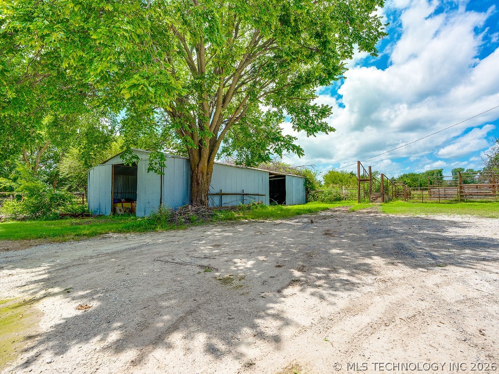 1853 S Broadway Street Coalgate OK 74538