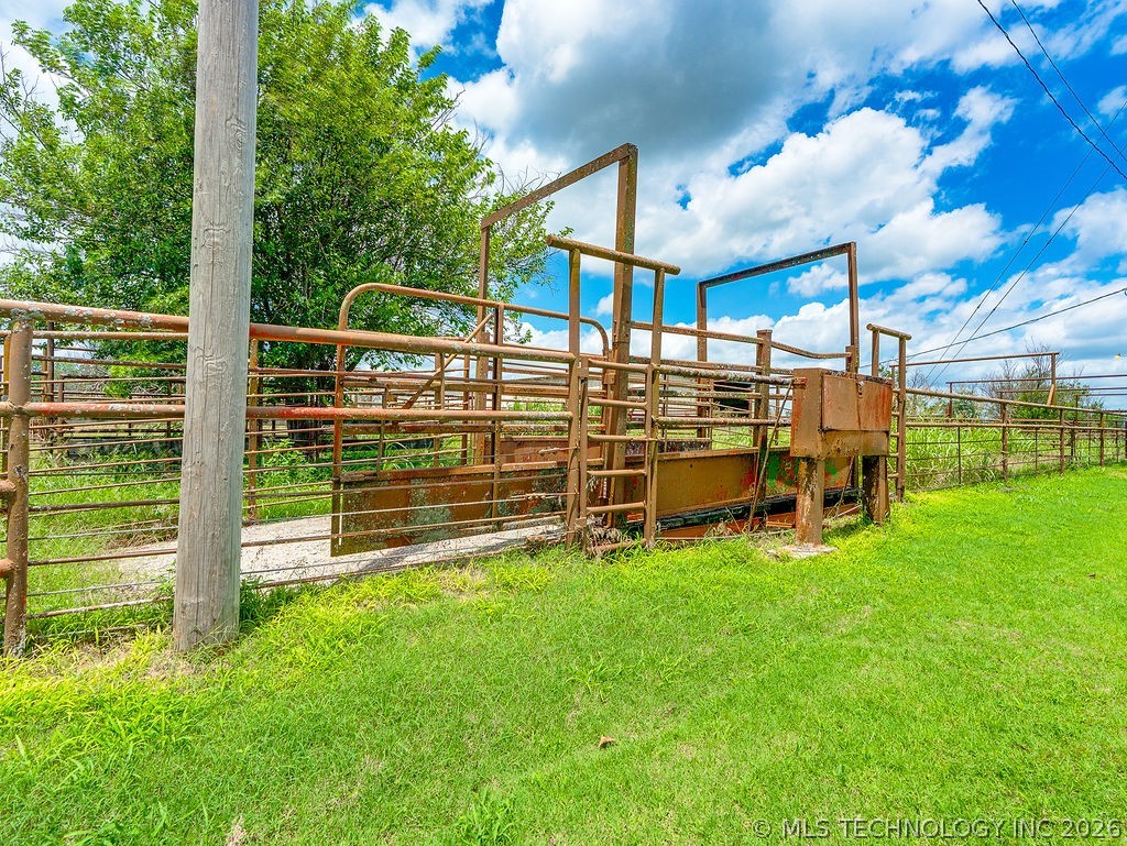 1853 S Broadway Street Coalgate OK 74538