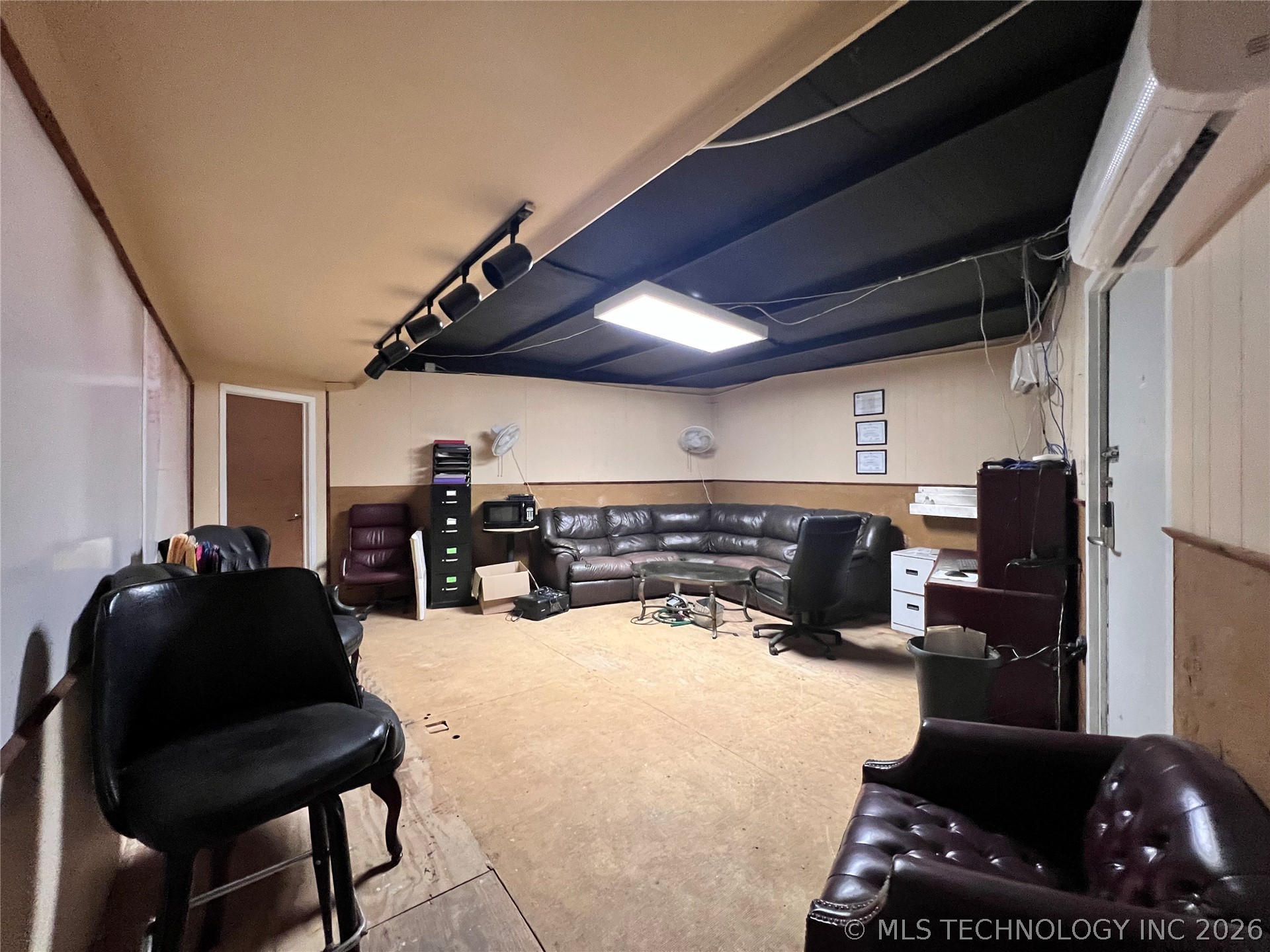 5268 N 377 Highway Kingston OK 73439