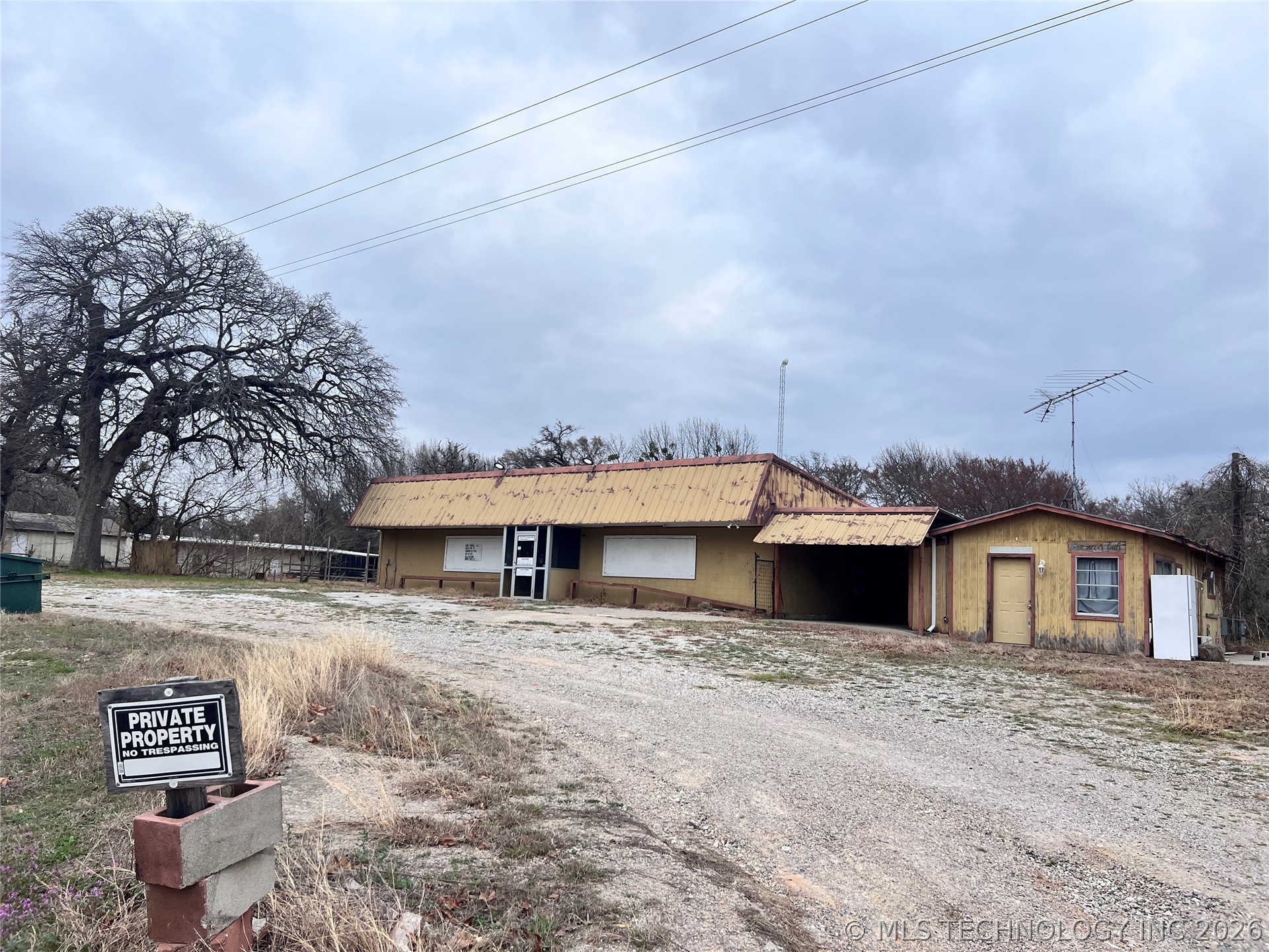 5268 N 377 Highway Kingston OK 73439
