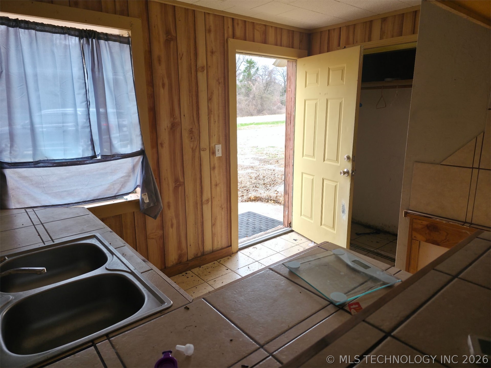 5268 N 377 Highway Kingston OK 73439