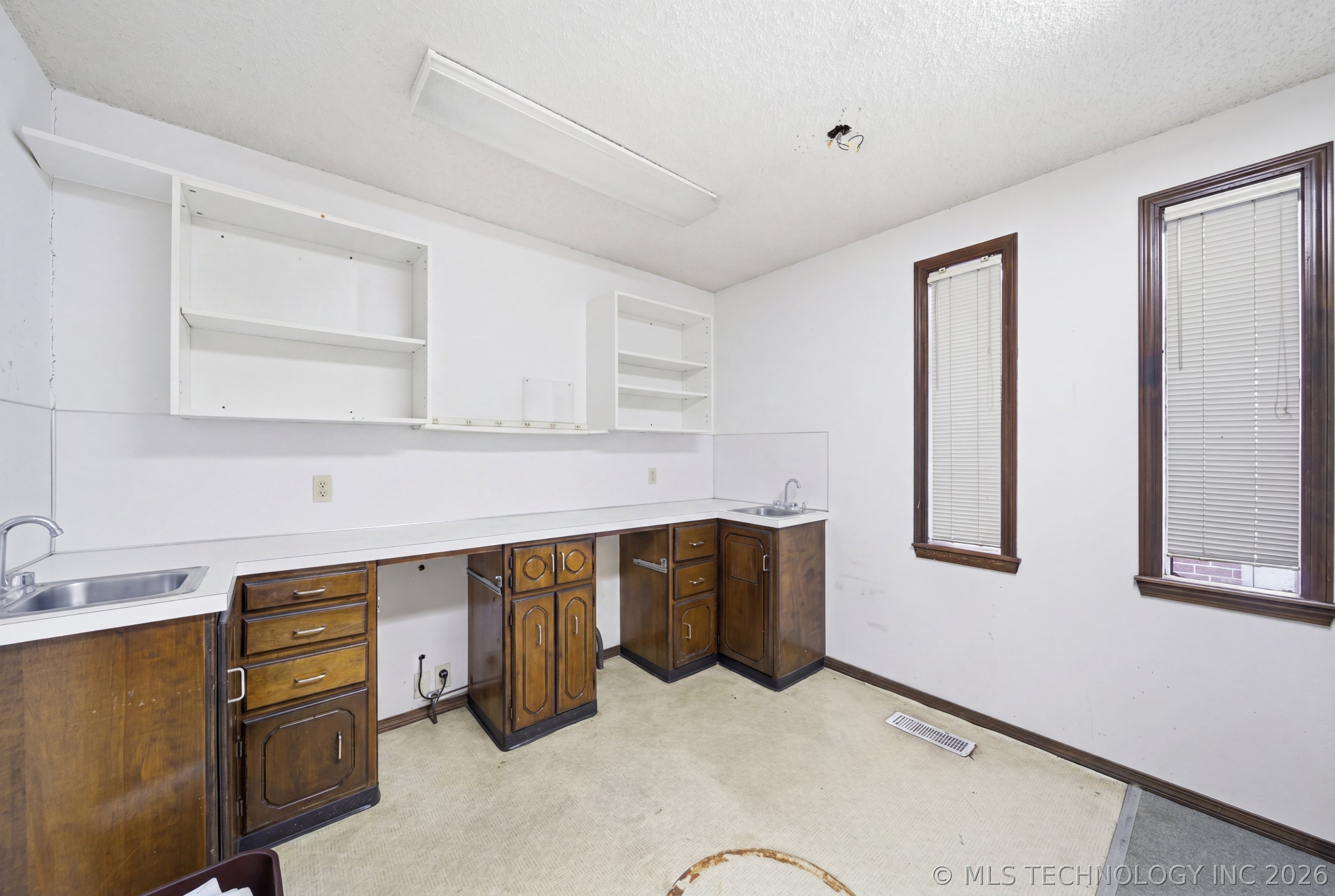 115 E Broadway Street Sand Springs OK 74063