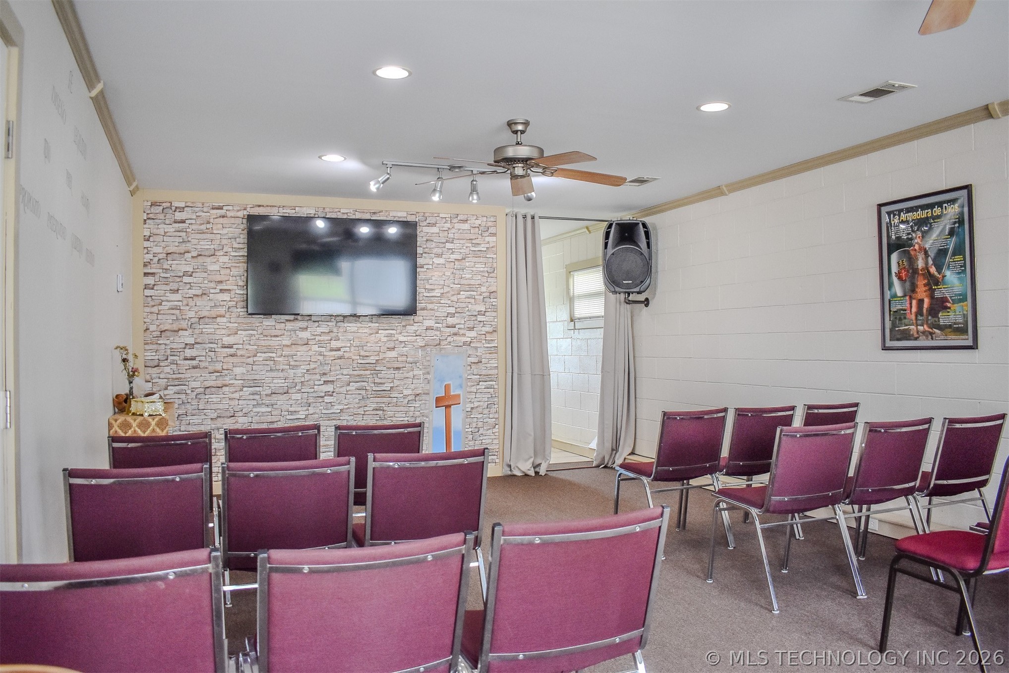 106 SE 2nd Street Antlers OK 74523