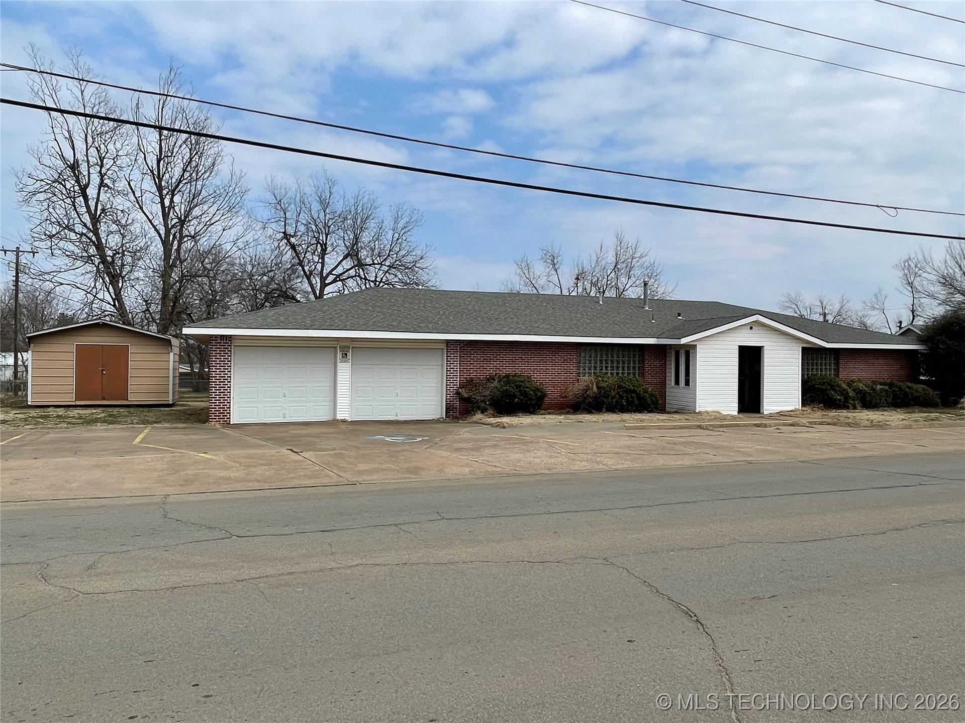 112 S Highland Avenue Cushing OK 74023