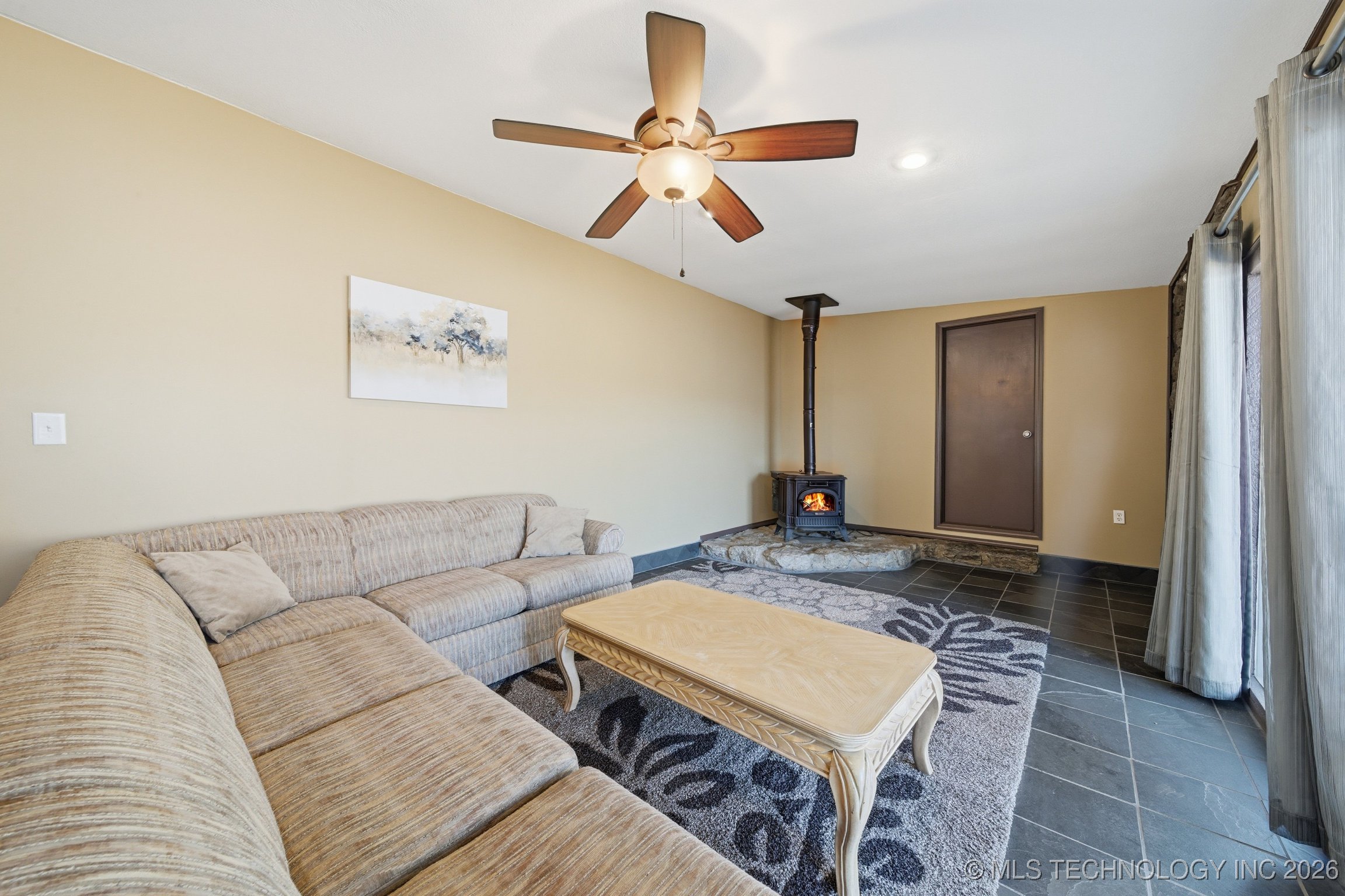 1718 W Broadway Street Collinsville OK 74021