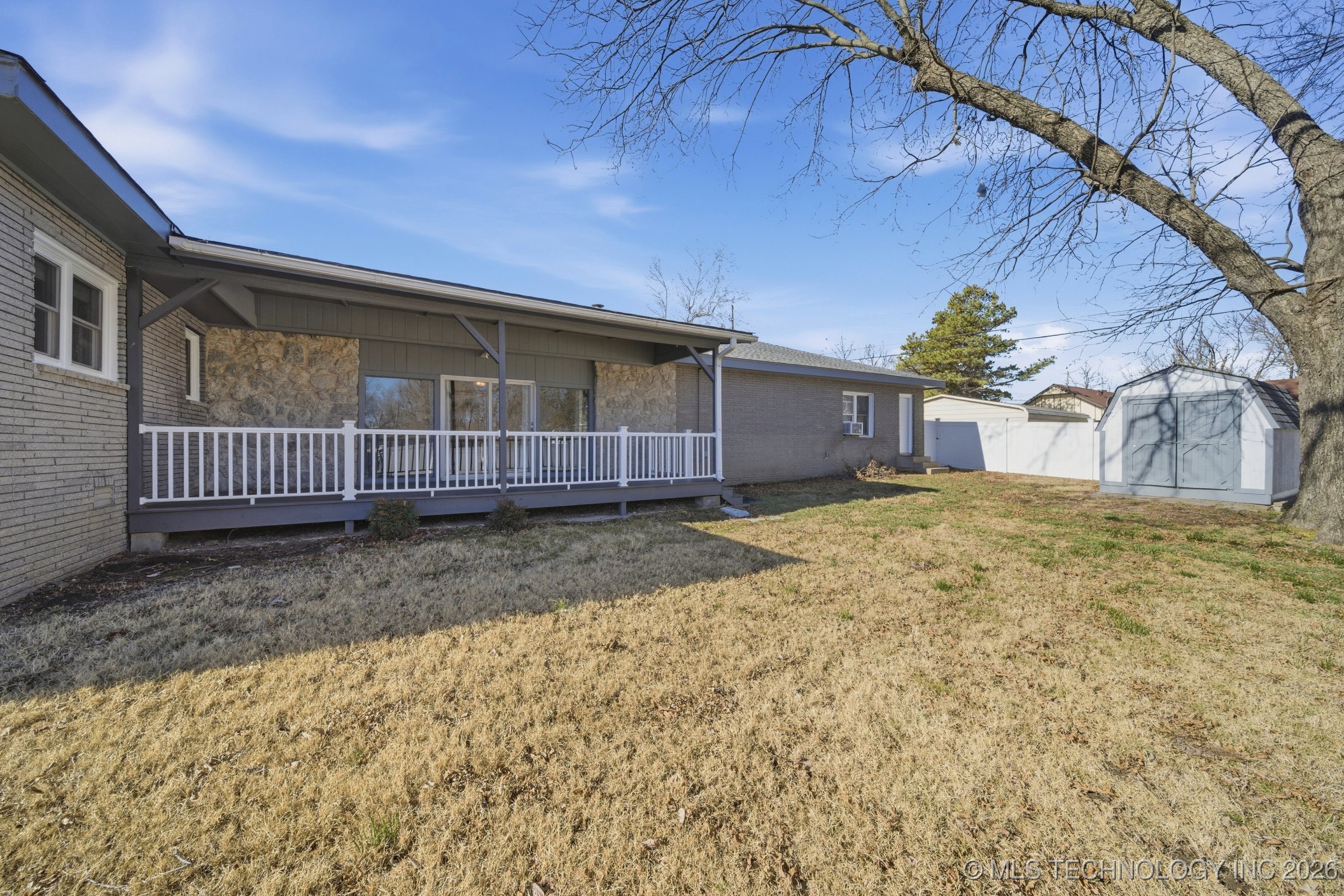 1718 W Broadway Street Collinsville OK 74021