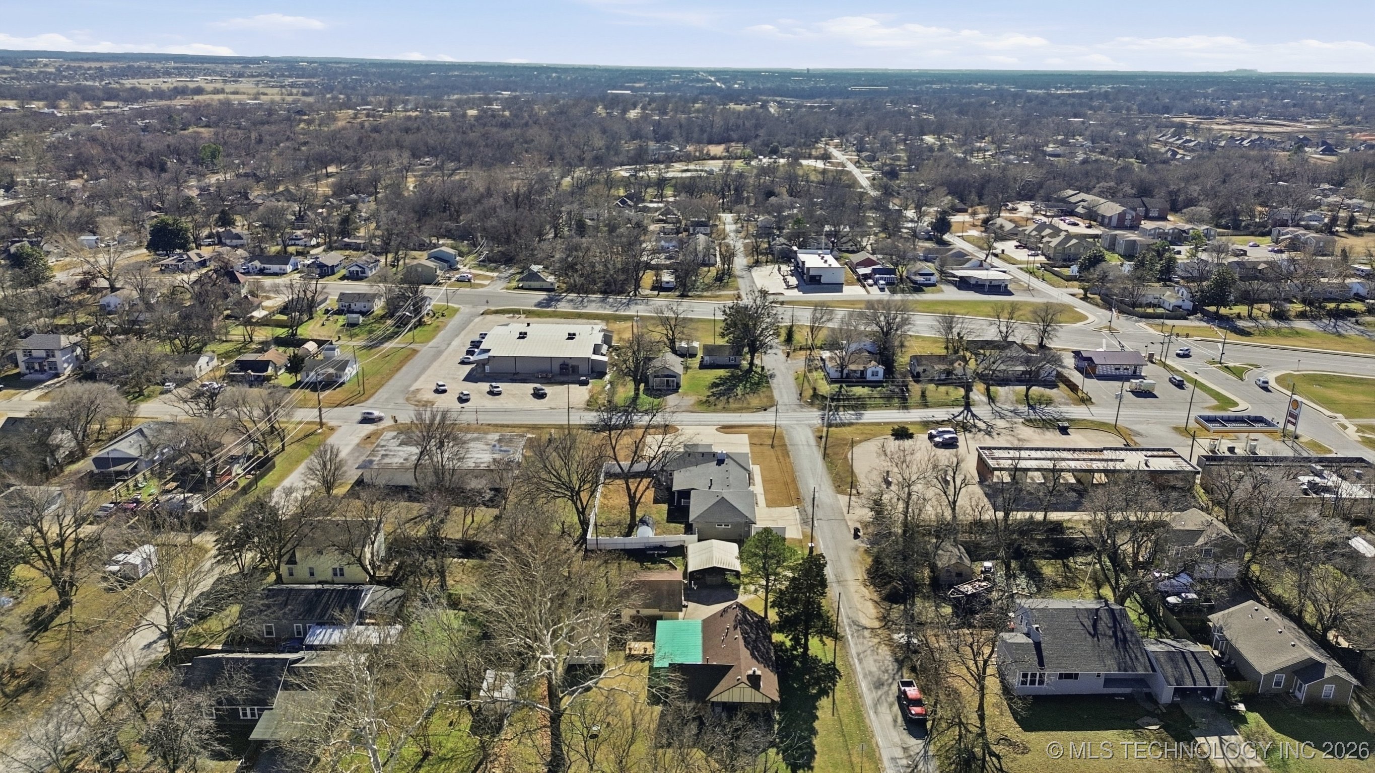 1718 W Broadway Street Collinsville OK 74021