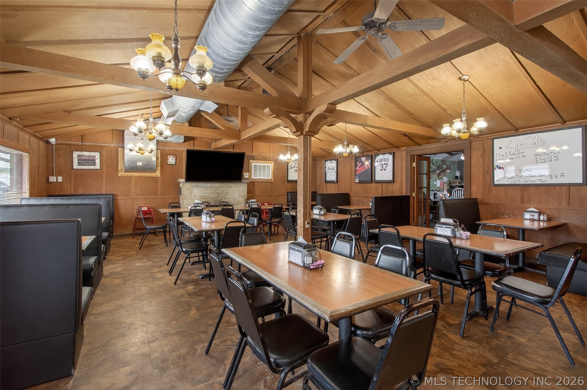 224 W Main Street Locust Grove OK 74352