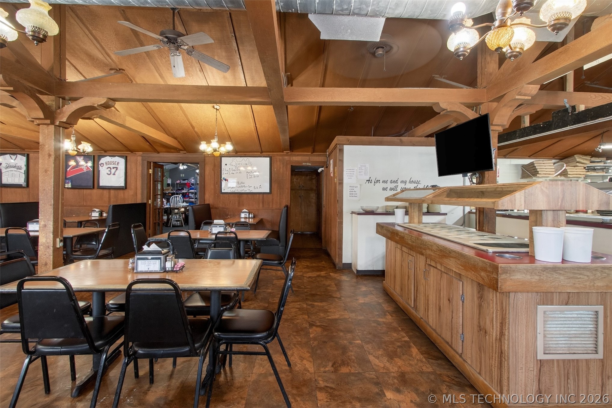 224 W Main Street Locust Grove OK 74352