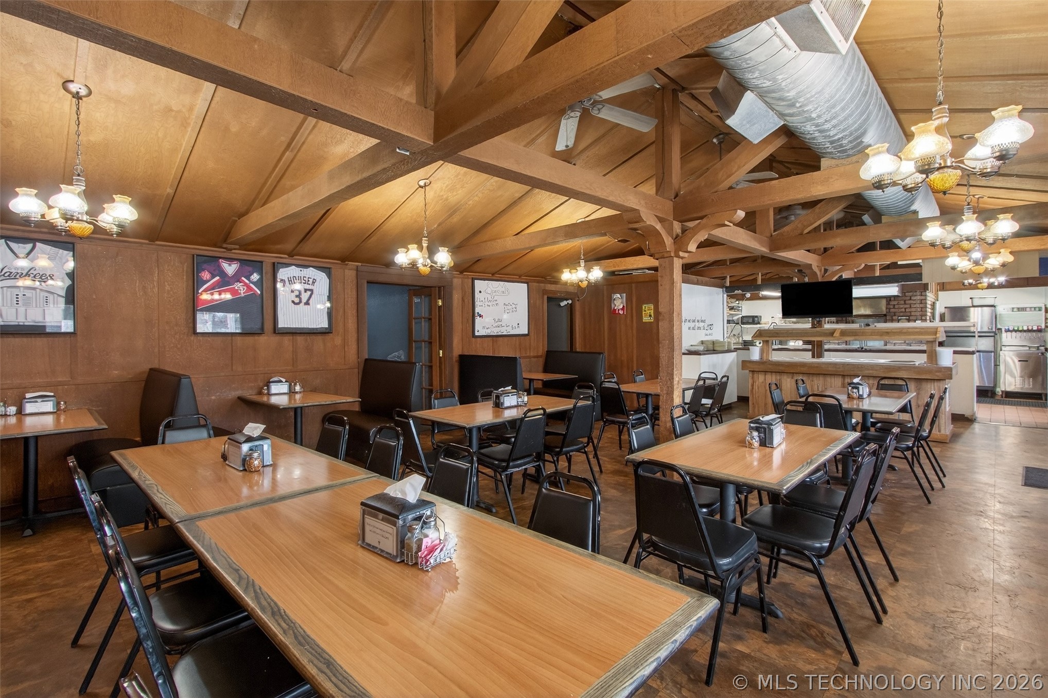 224 W Main Street Locust Grove OK 74352
