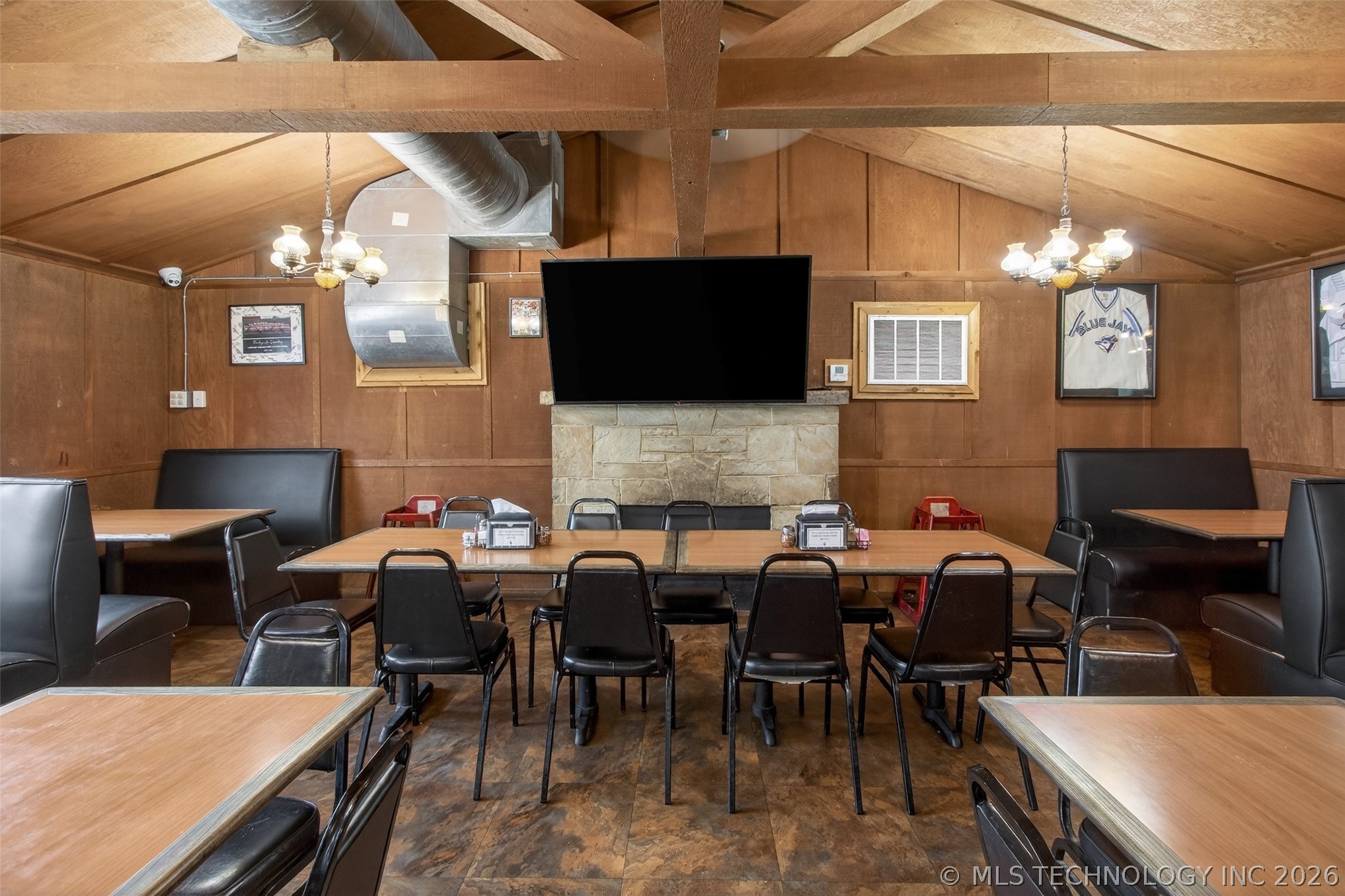 224 W Main Street Locust Grove OK 74352