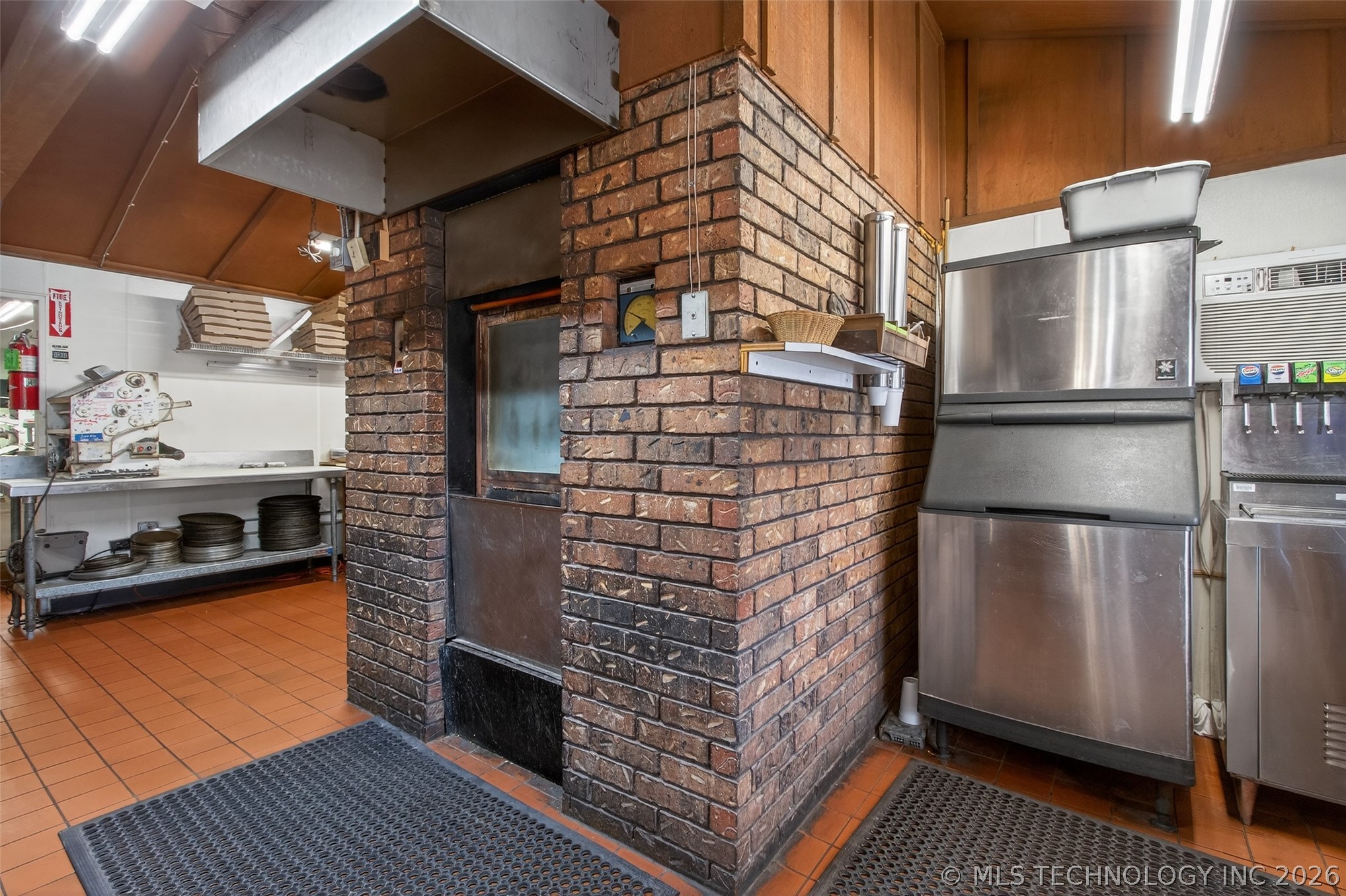 224 W Main Street Locust Grove OK 74352