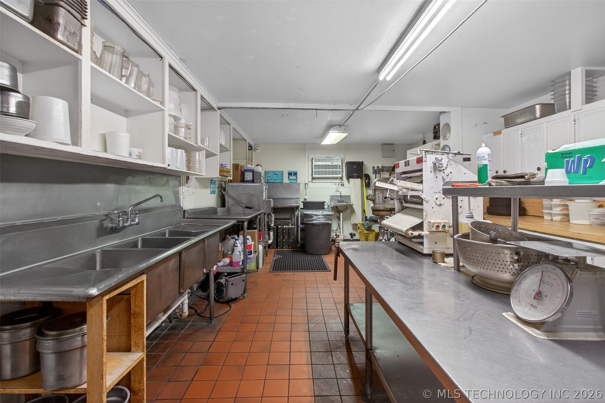 224 W Main Street Locust Grove OK 74352