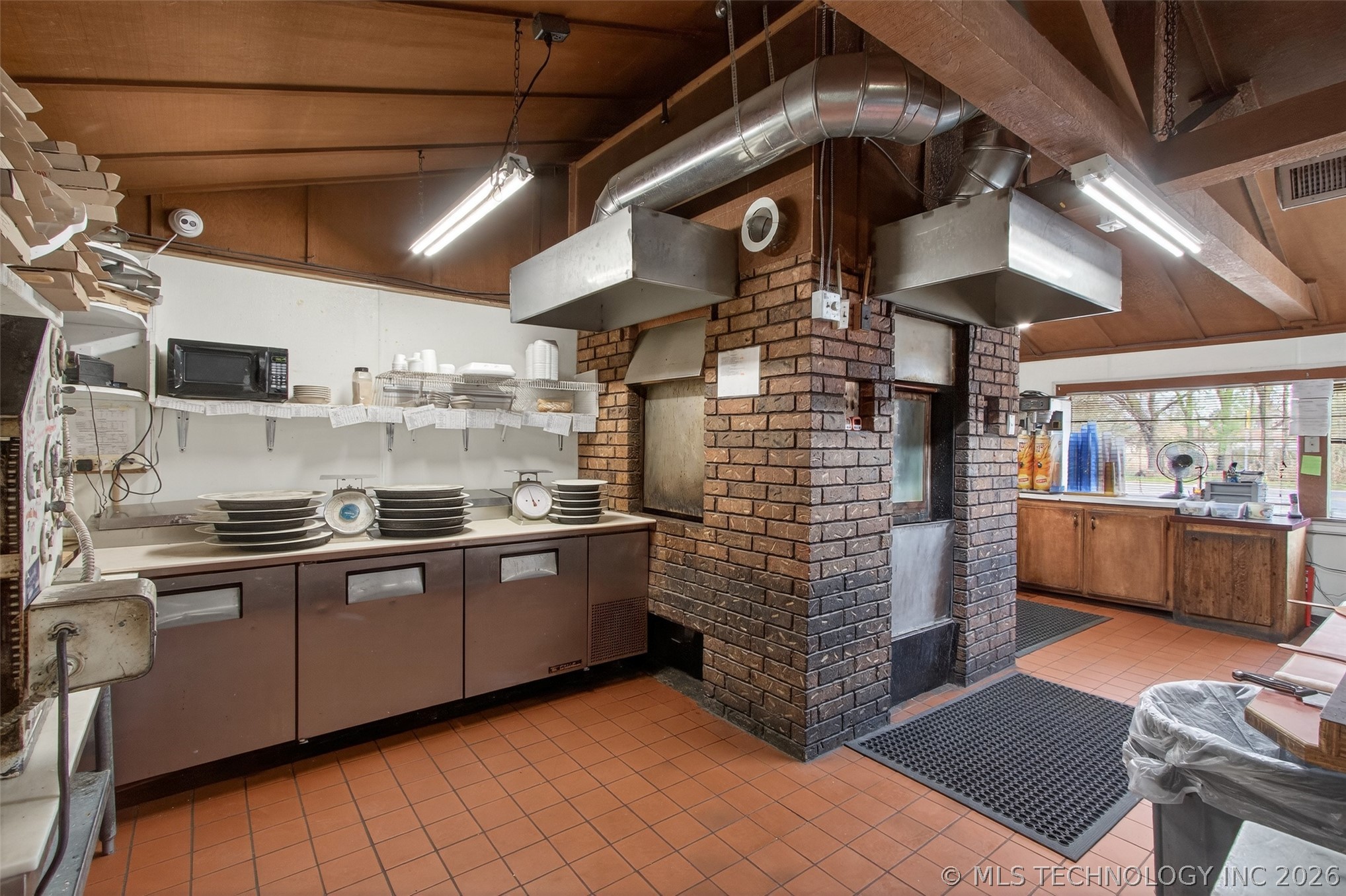 224 W Main Street Locust Grove OK 74352