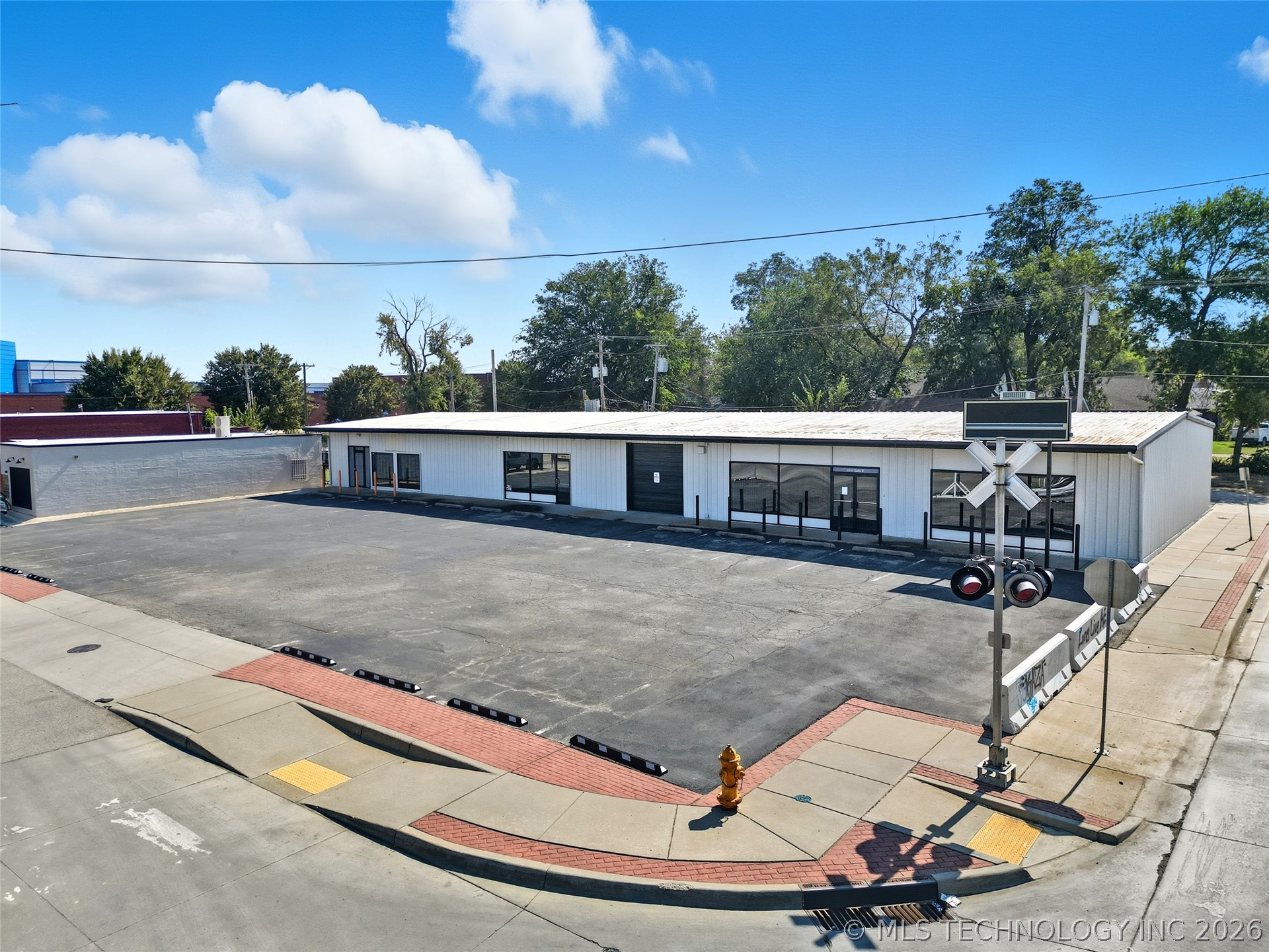 2422 W 41st Street Tulsa OK 74107