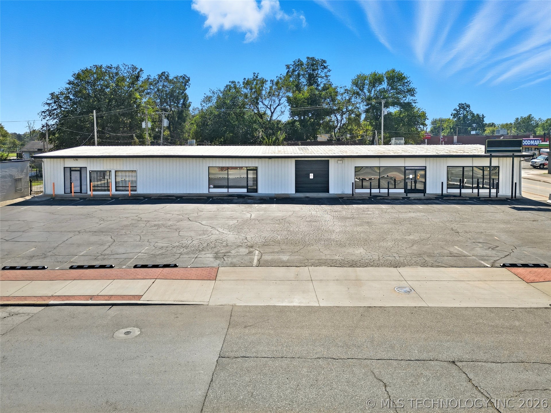 2422 W 41st Street Tulsa OK 74107