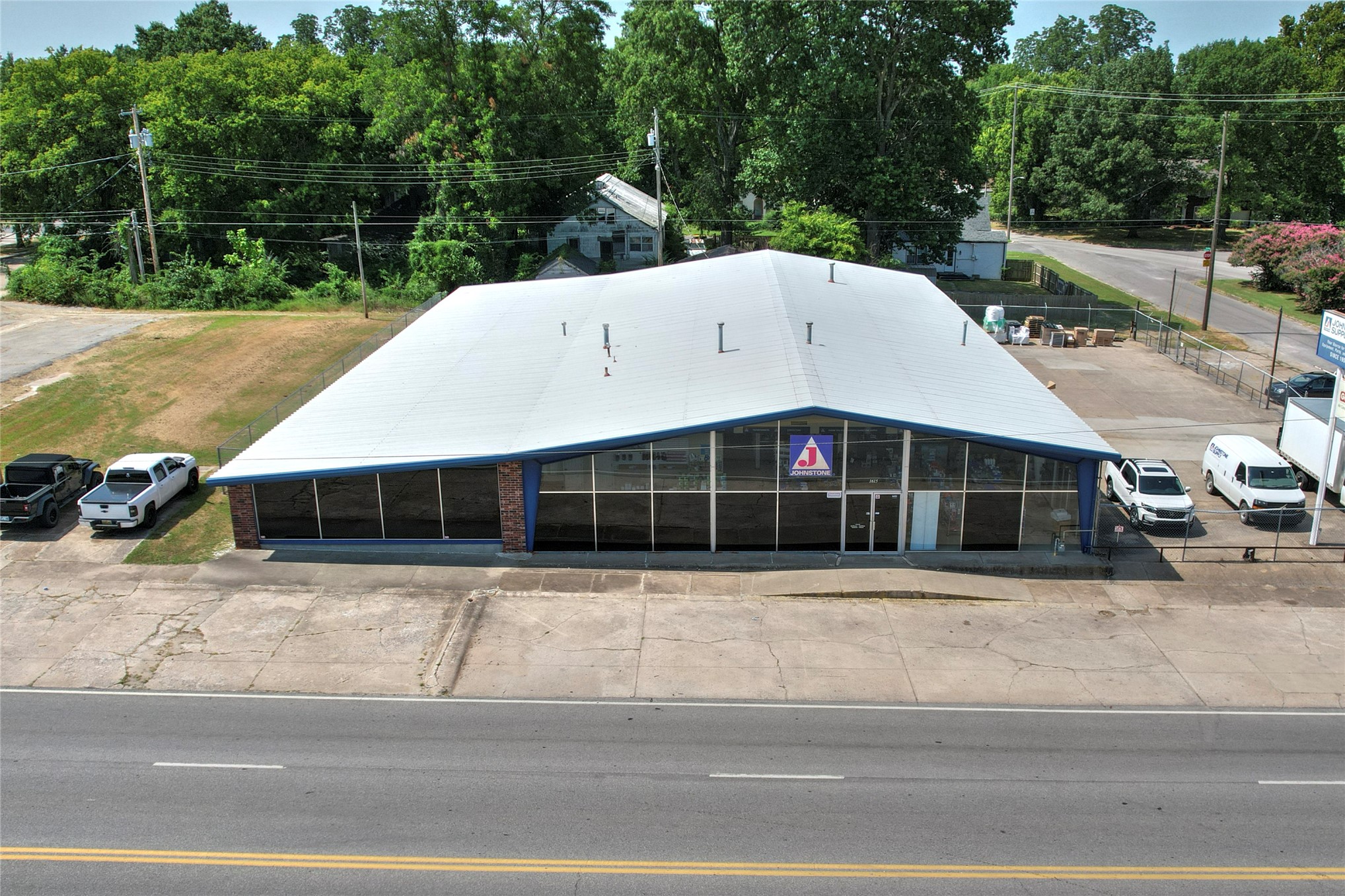 1615 W Okmulgee Muskogee OK 74401