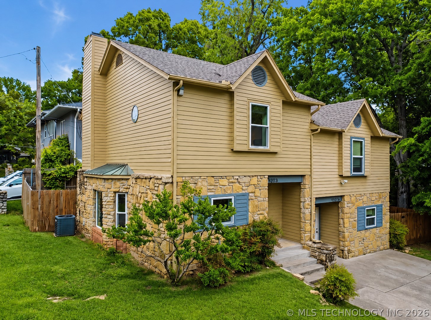 1420 E 17th Place S Tulsa OK 74120