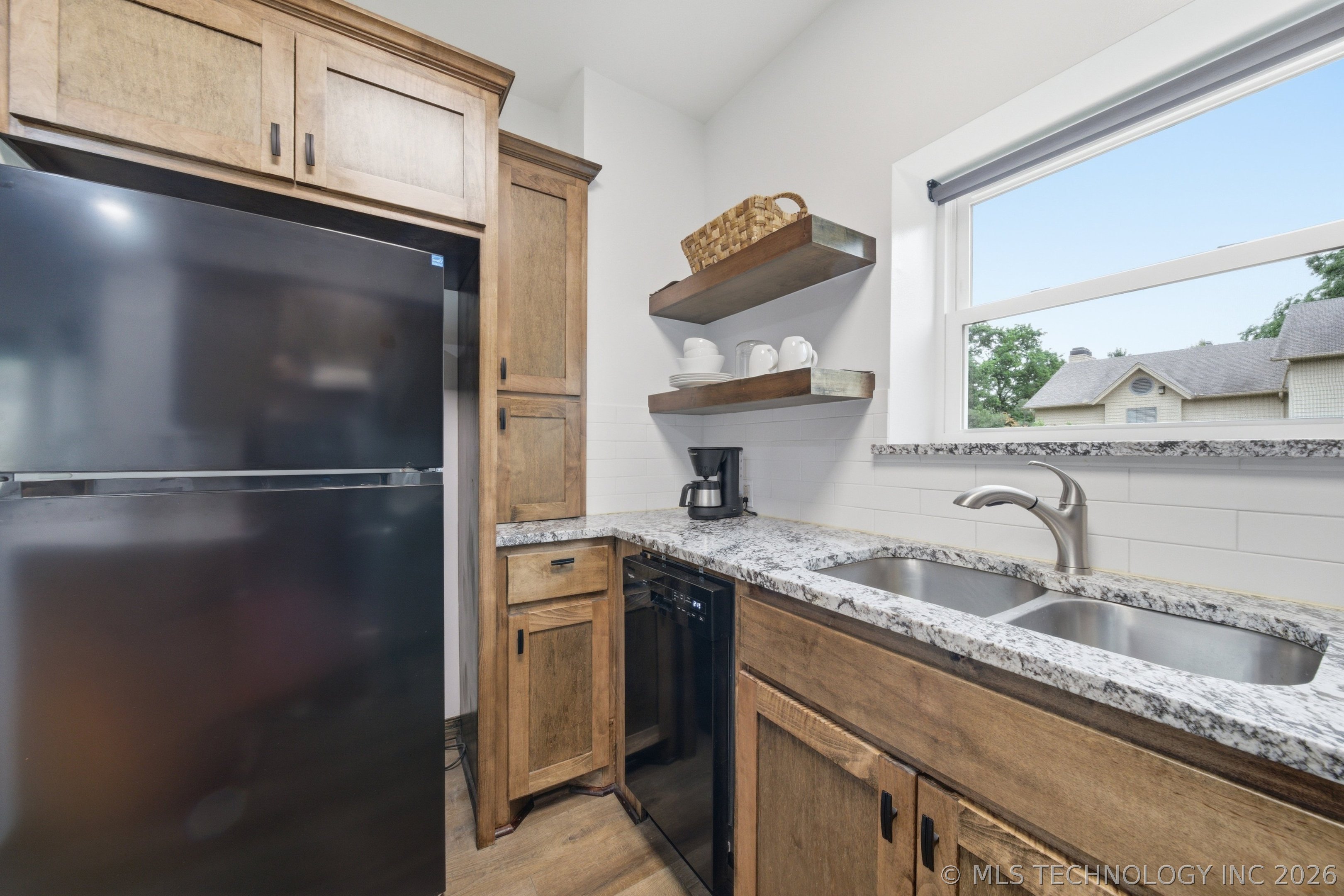 1420 E 17th Place S Tulsa OK 74120