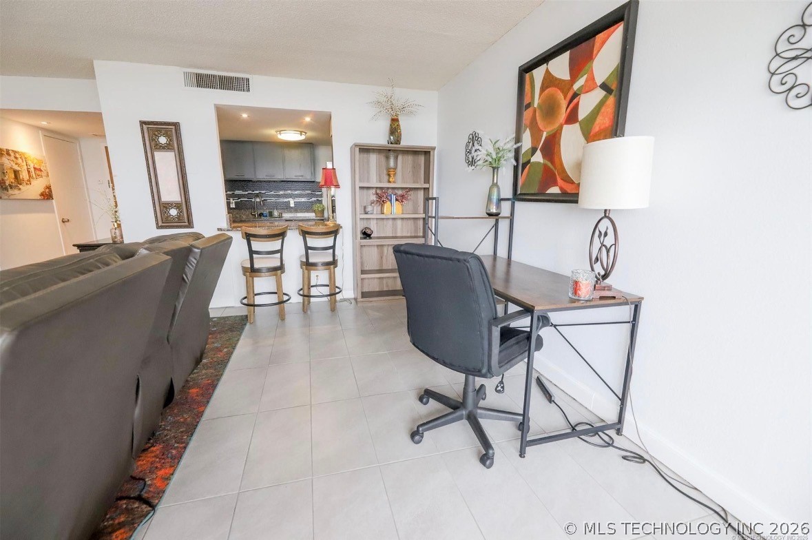 450 W 7th Street S Tulsa OK 74119