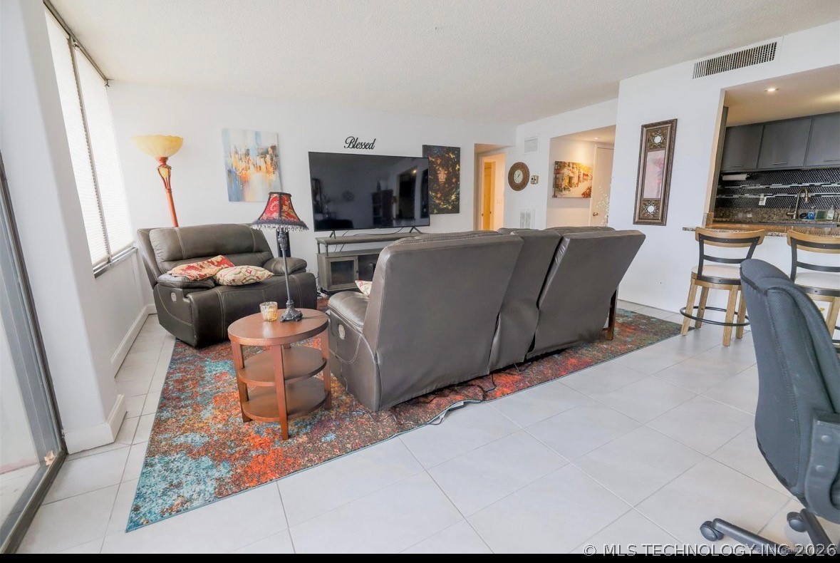 450 W 7th Street S Tulsa OK 74119