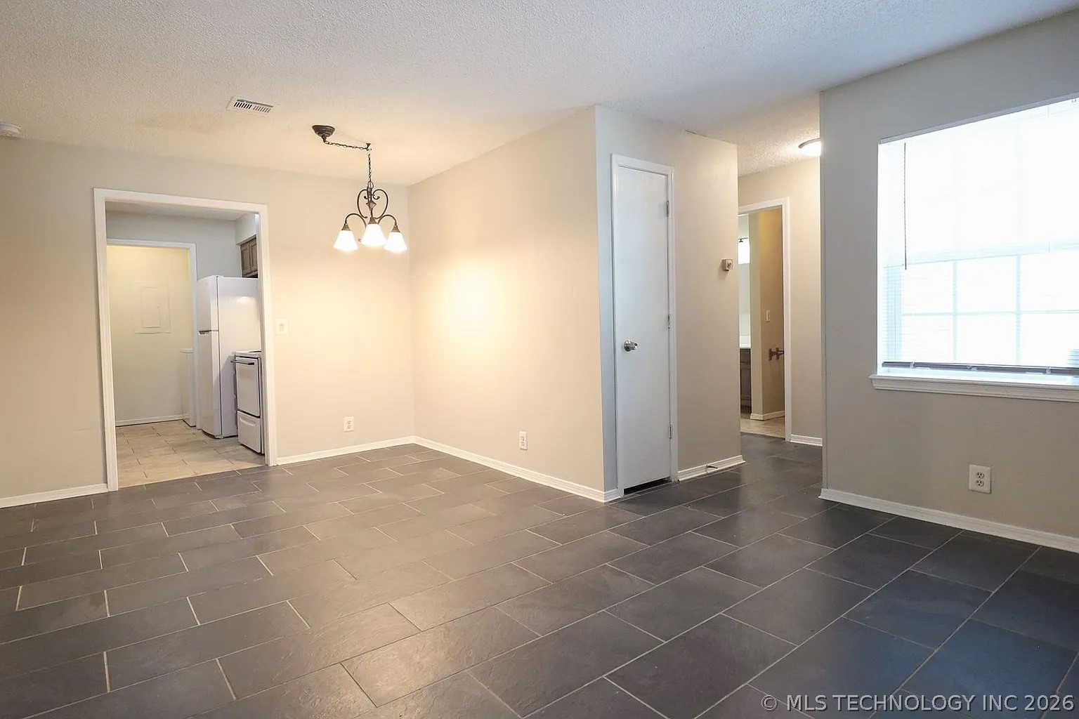 2421 E 87th Street Tulsa OK 74137