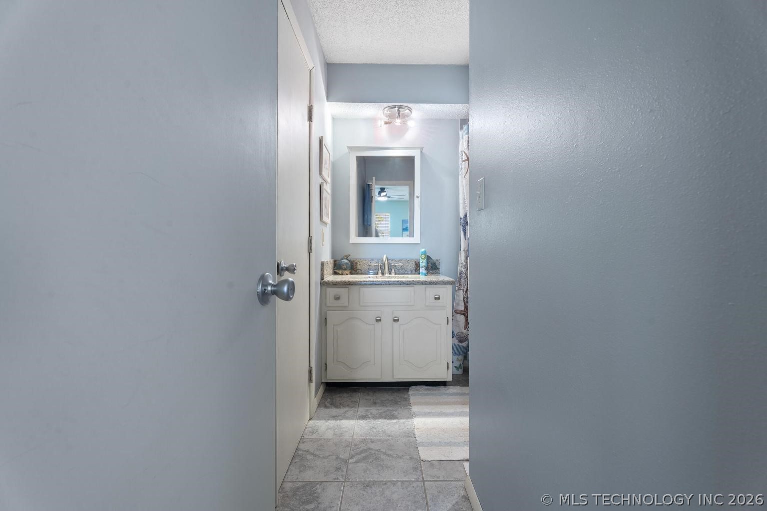 810 N 46th Street Grove OK 74464