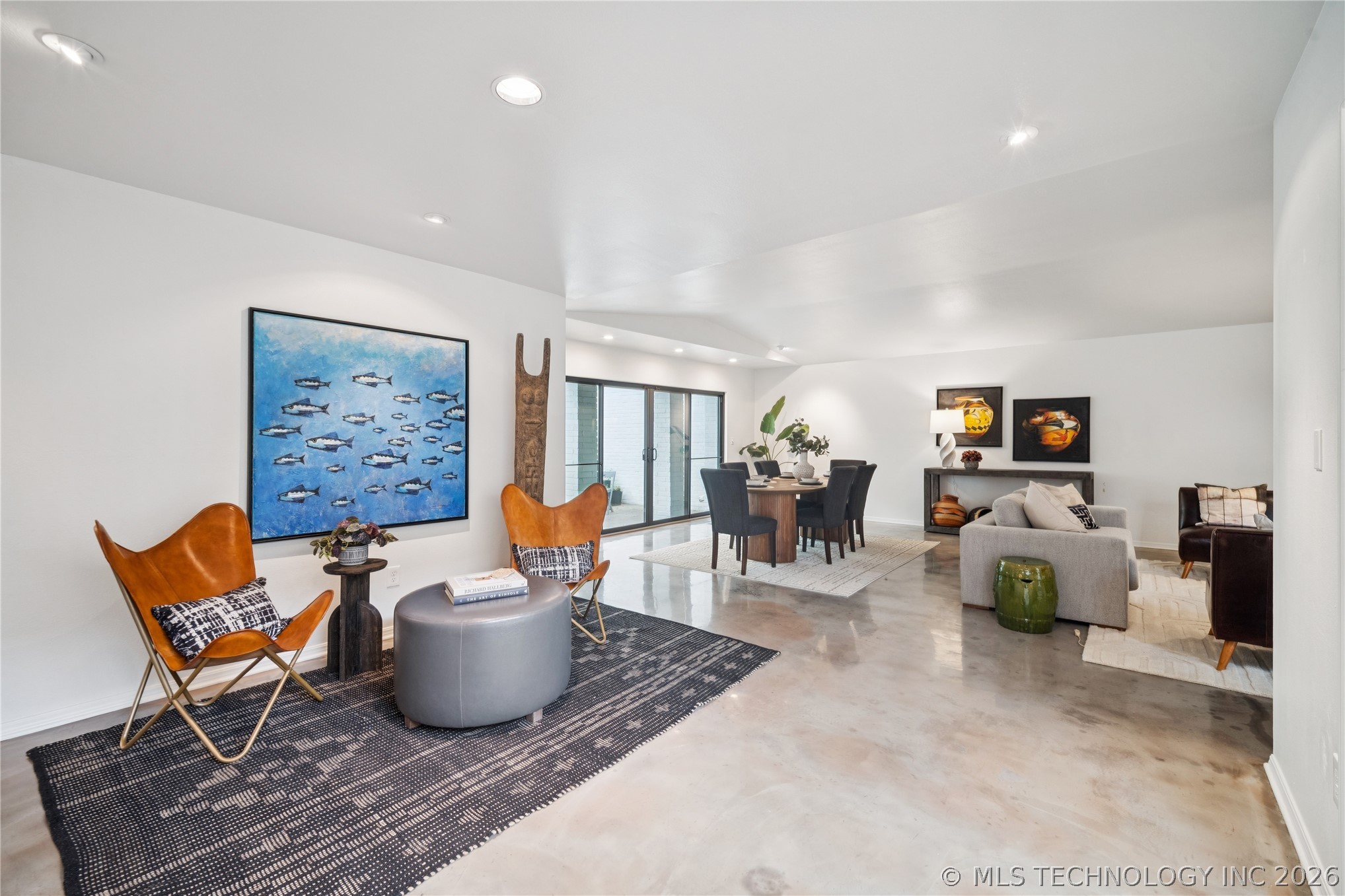 2411 E 72nd Place Tulsa OK 74136