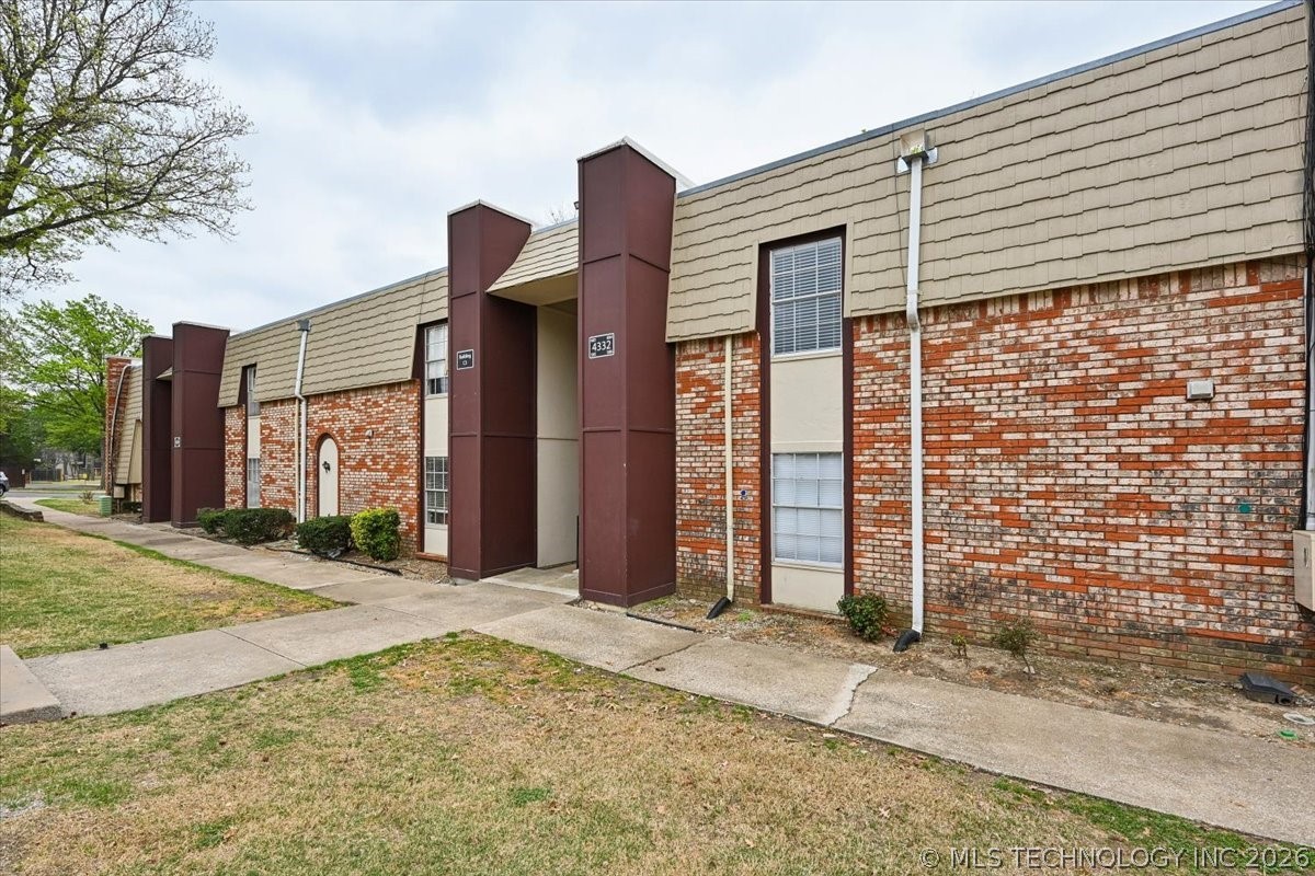4332 E 67th Street Tulsa OK 74136
