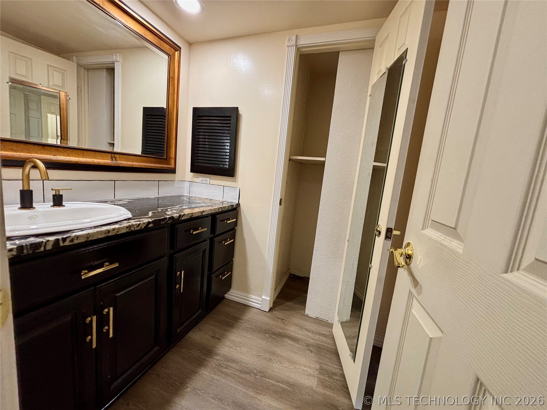 450 W 7th Street Tulsa OK 74119